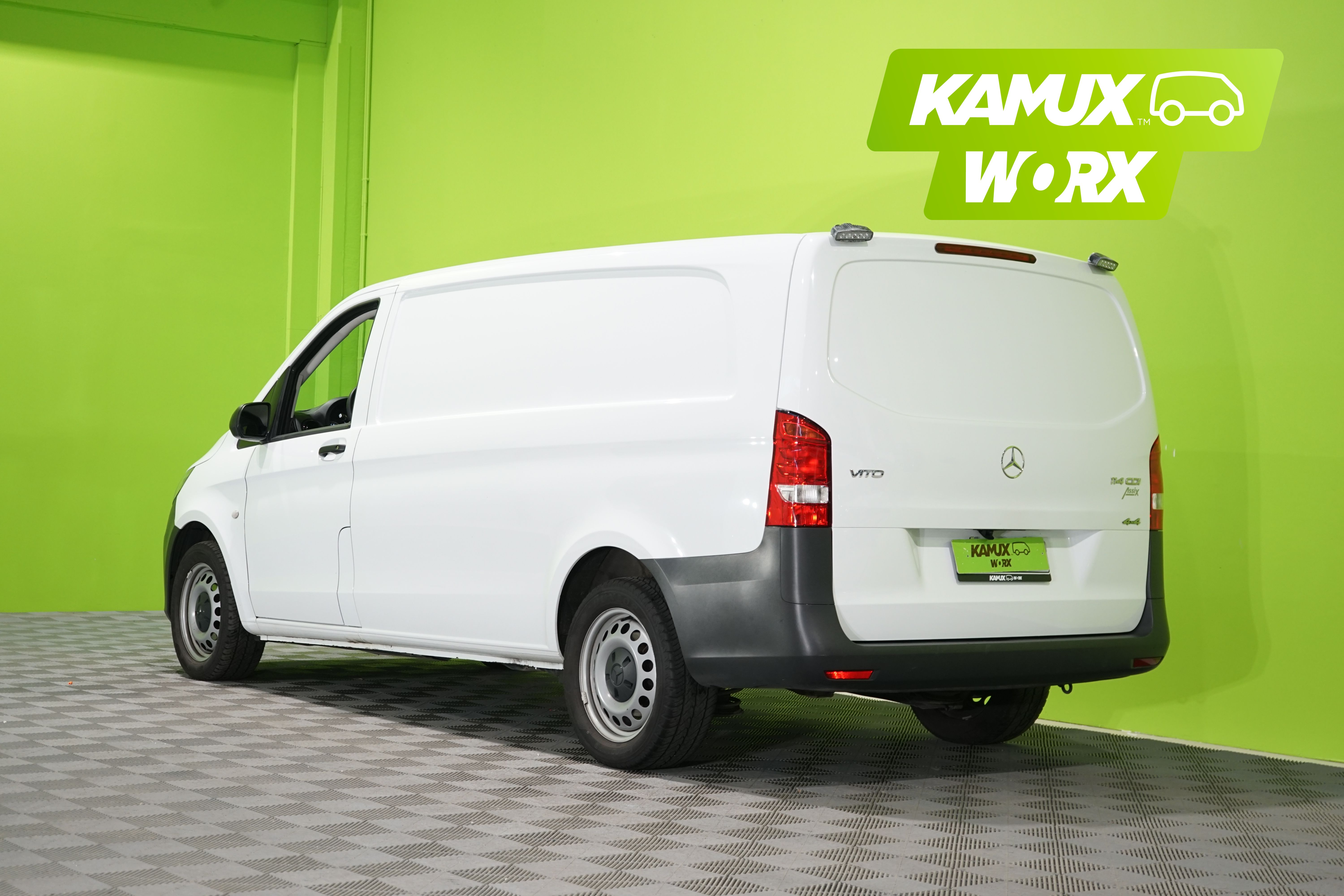 Mercedes-Benz Vito 2023, photo 4/23