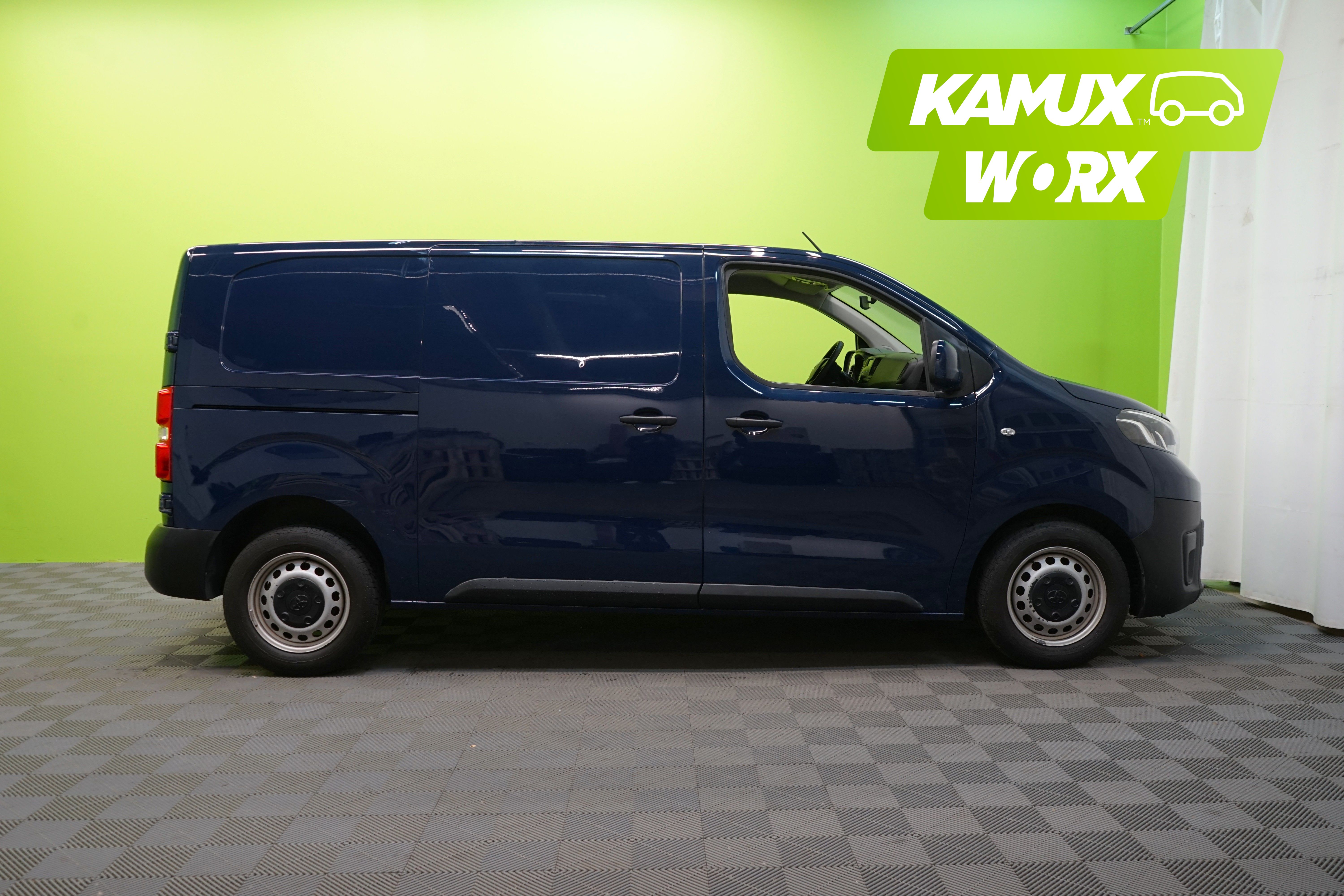 Toyota Proace L1 1,6 D 95 5-ovinen 2017, kuva 2/25