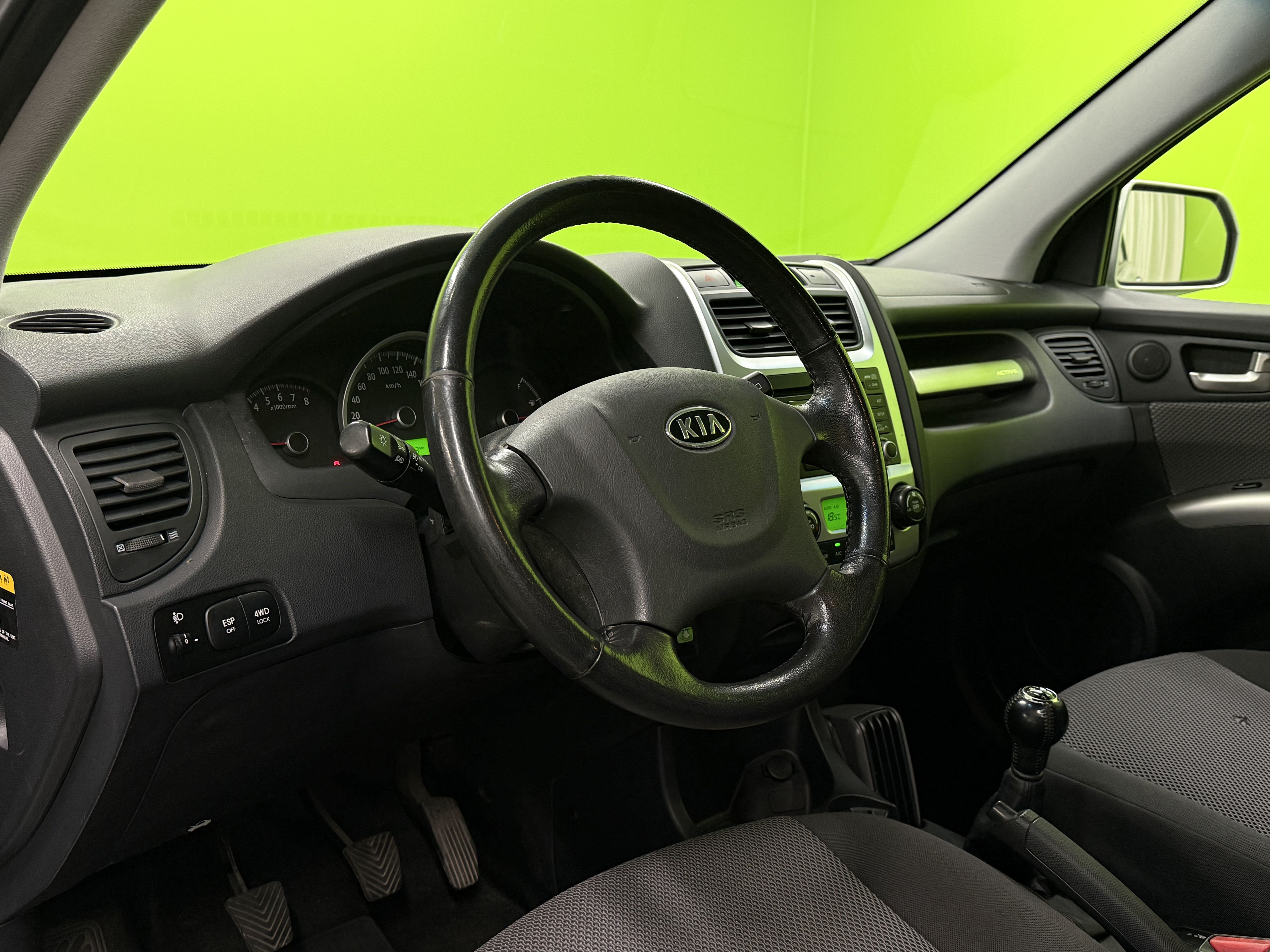 Kia Sportage 2,0 EX 4WD 2010, photo 7/22