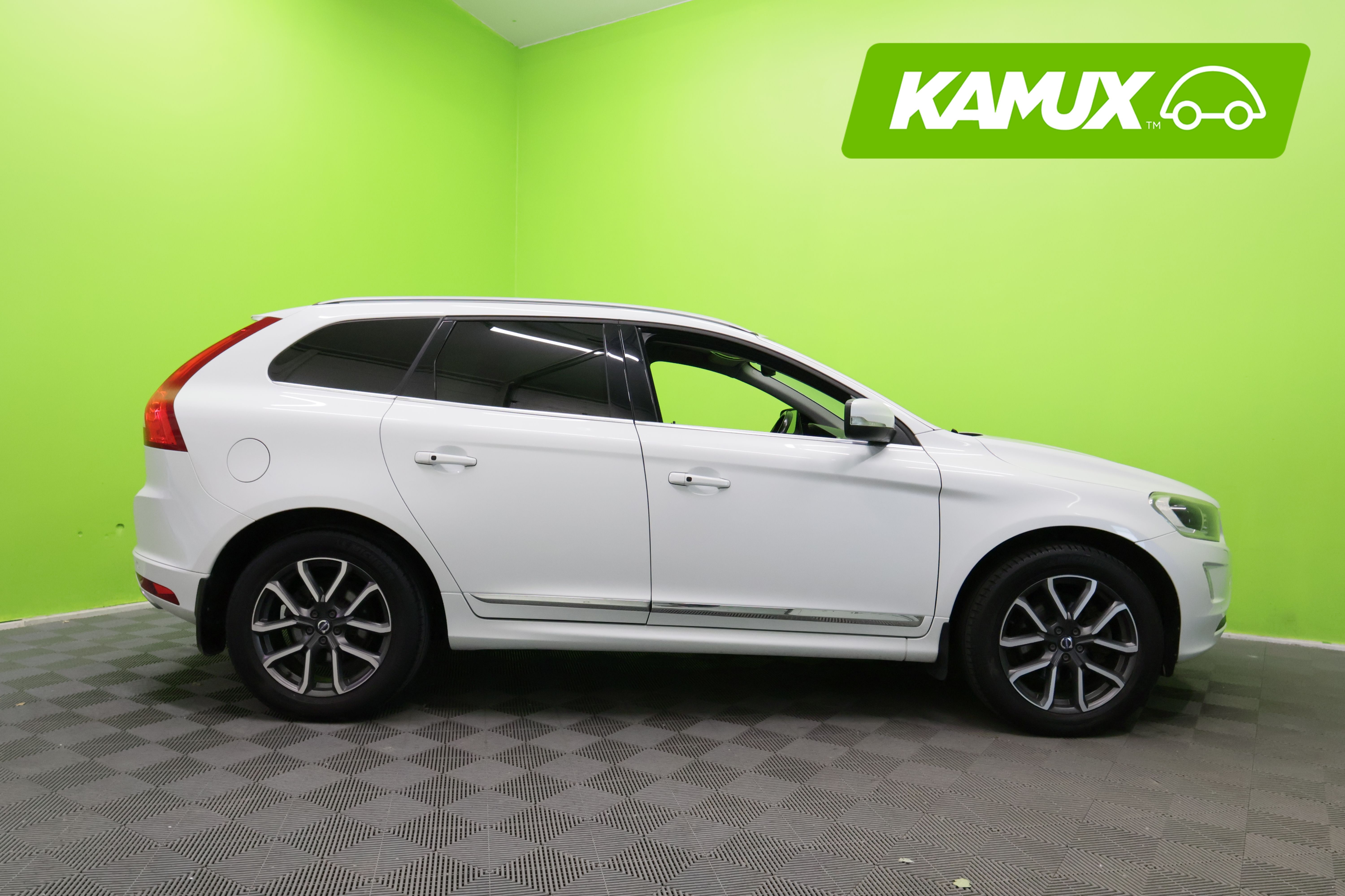 Volvo XC60 D4 Business Summum aut 2016, kuva 2/26