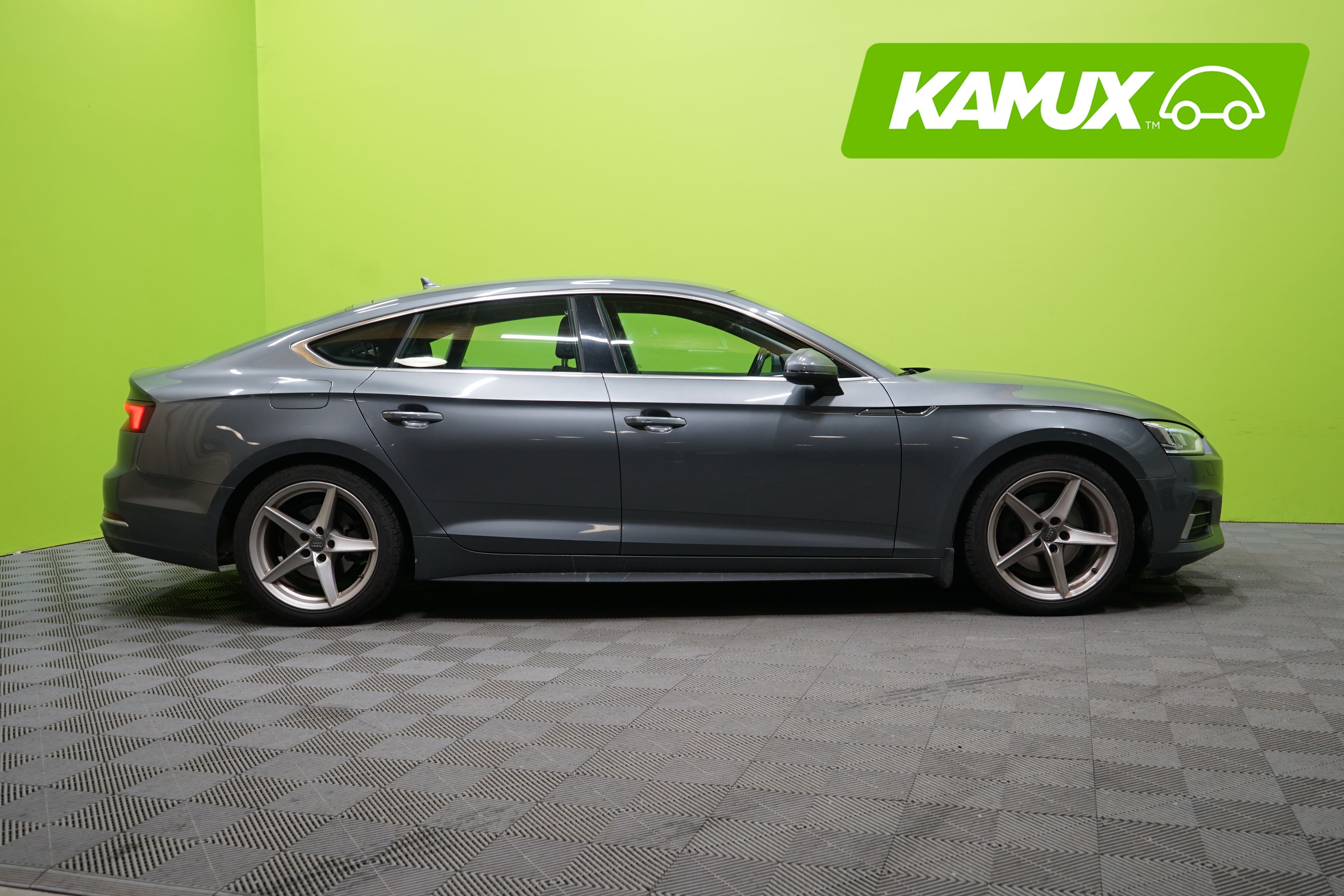 Audi A5 2018, photo 6/8