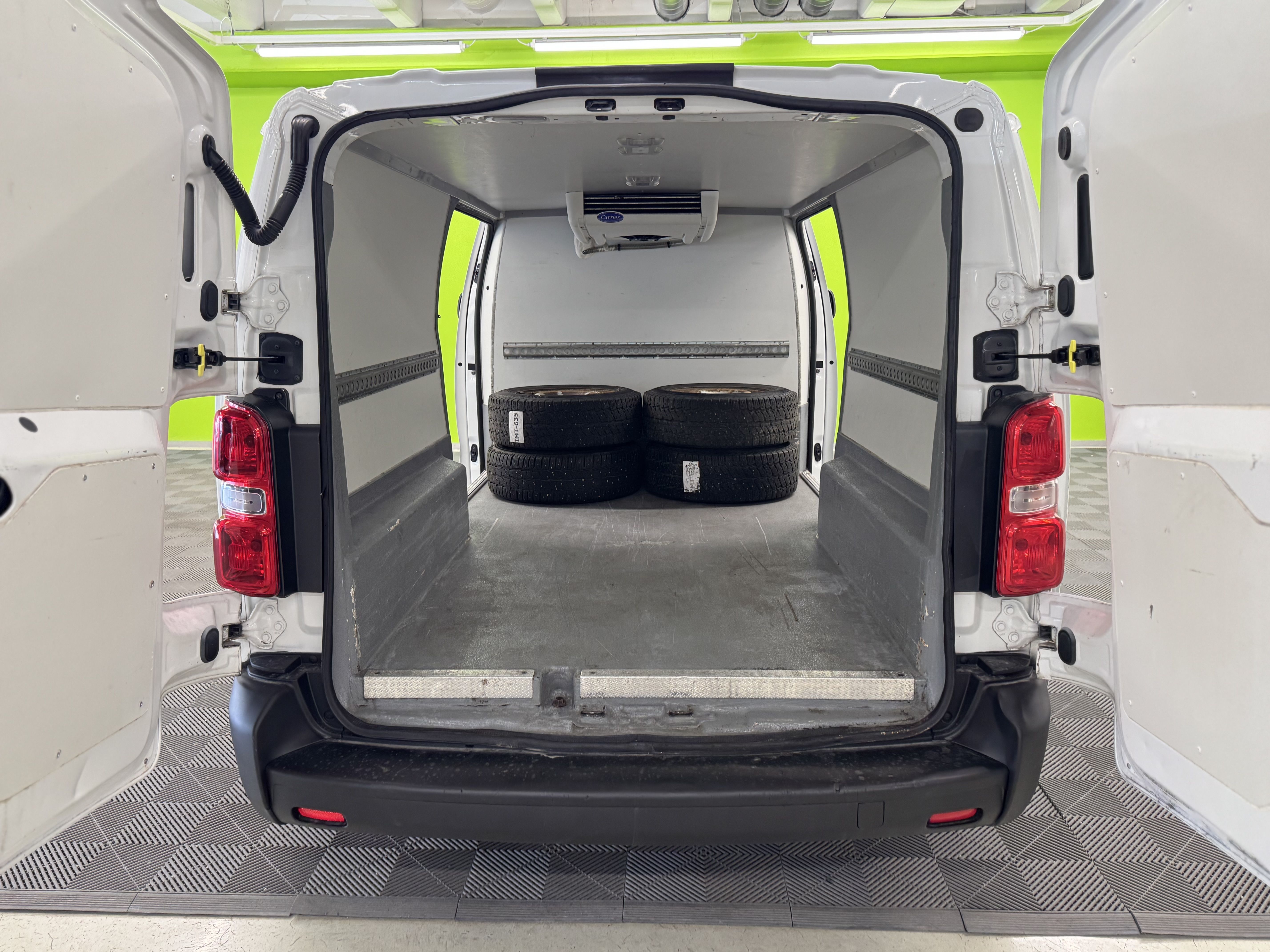 Toyota Proace L2 2,0 D 120 5-ovinen 2017, photo 6/16