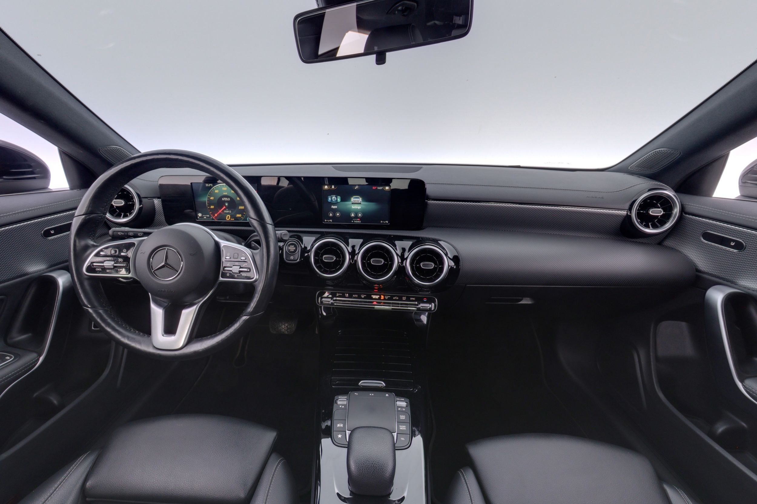 Mercedes-Benz CLA 2020, kuva 7/20