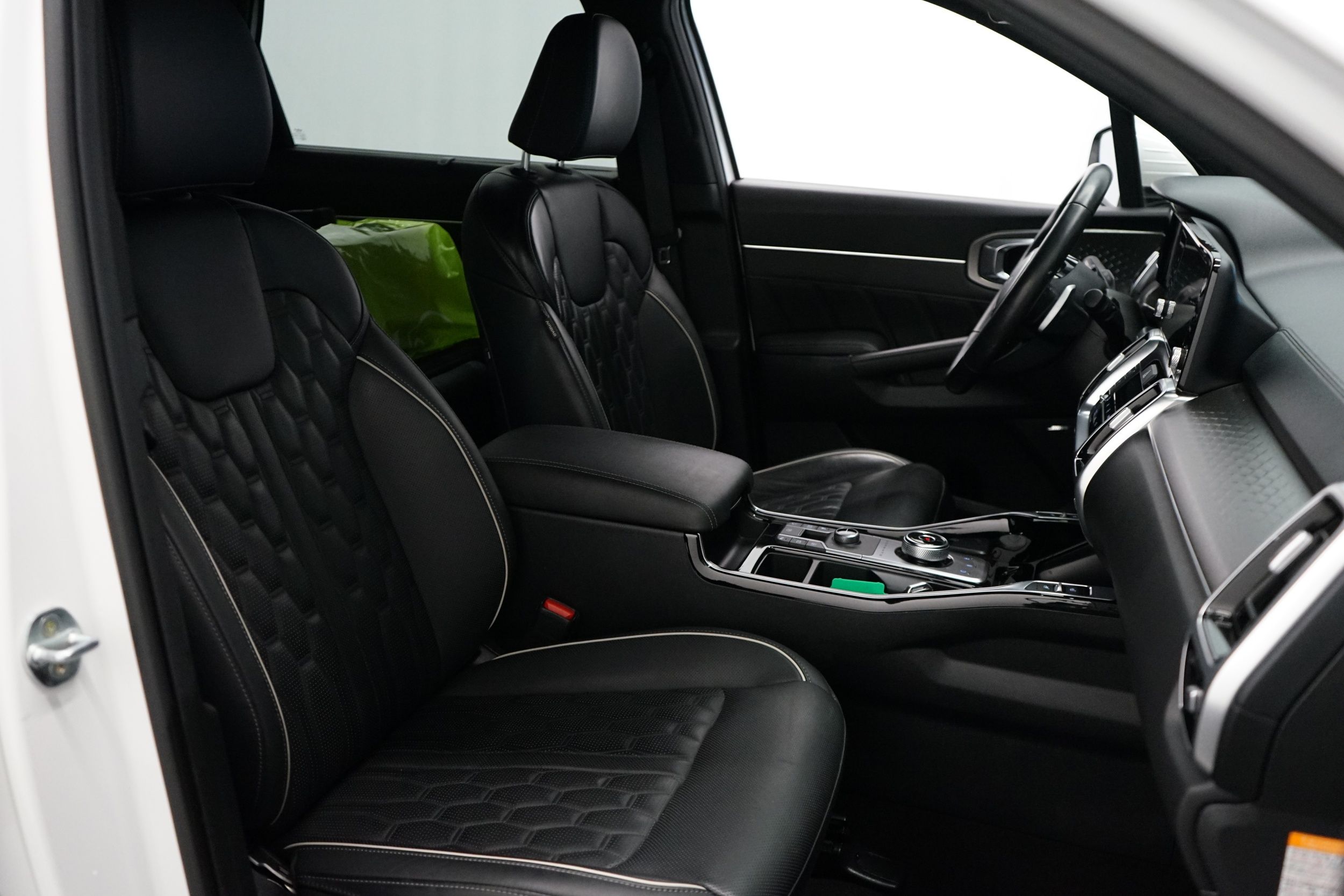 Kia Sorento 2022, photo 7/23
