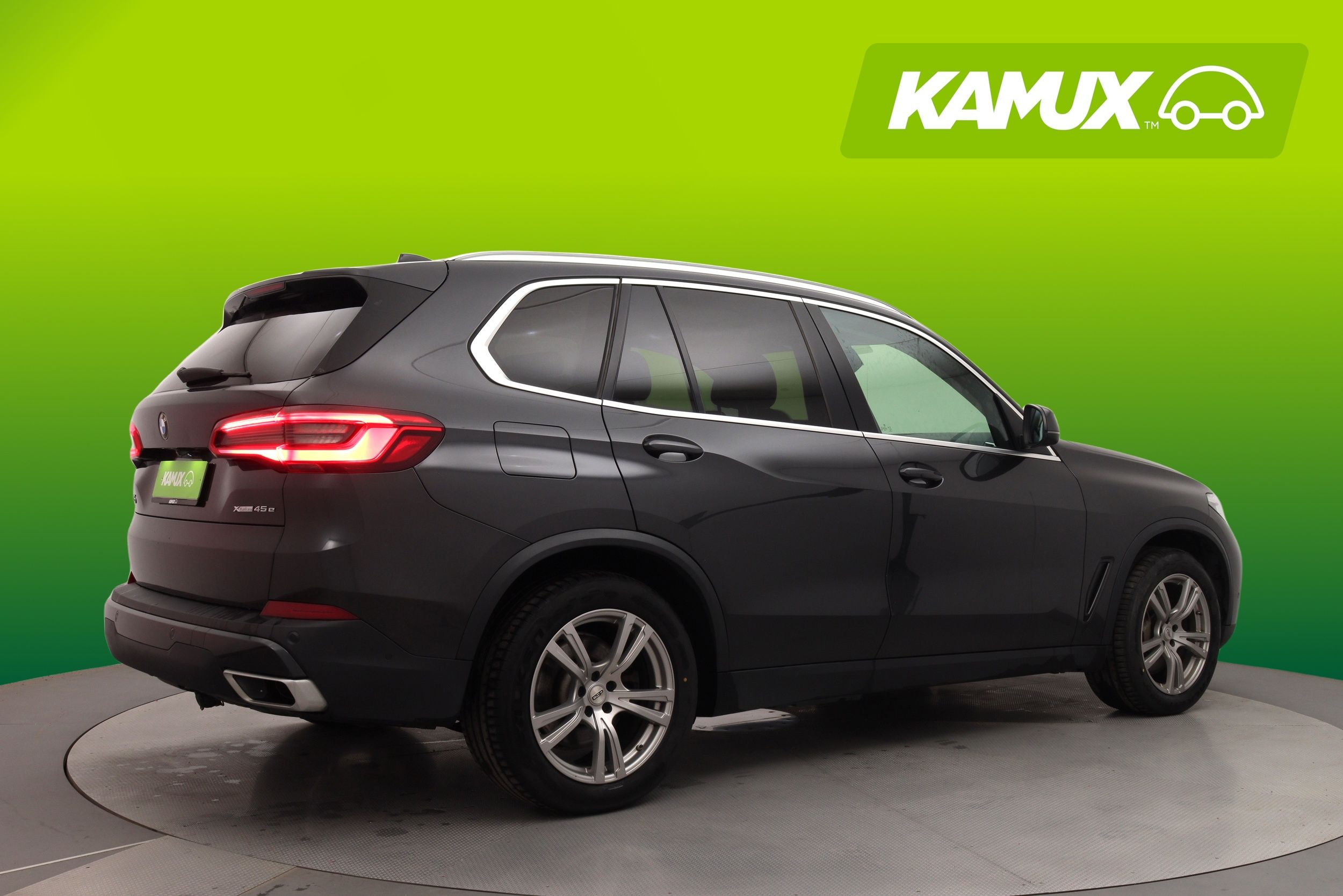 BMW X5 G05 xDrive45e A 2020, kuva 2/31