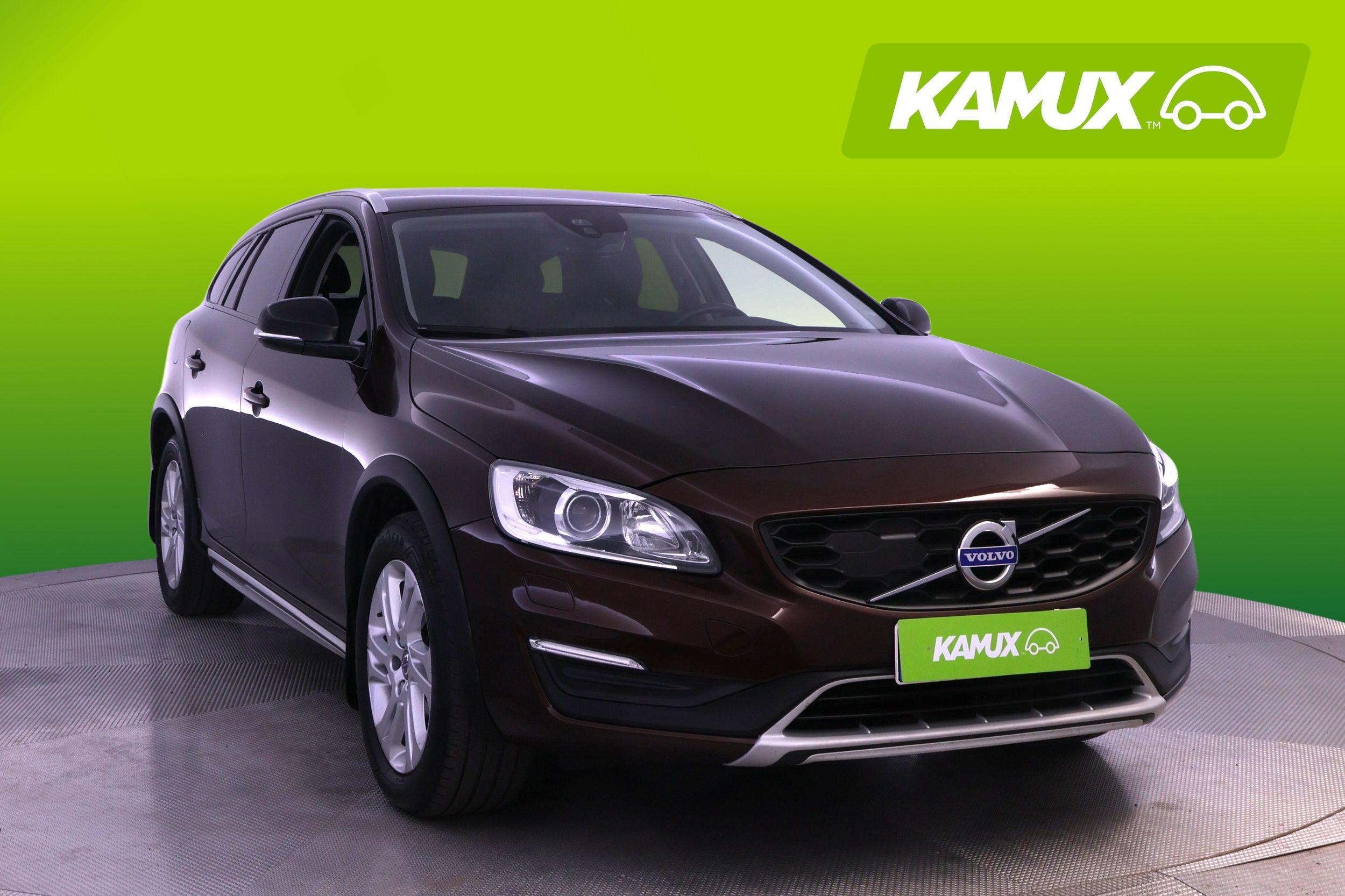 Volvo V60 Cross Country 2018, photo 6/29