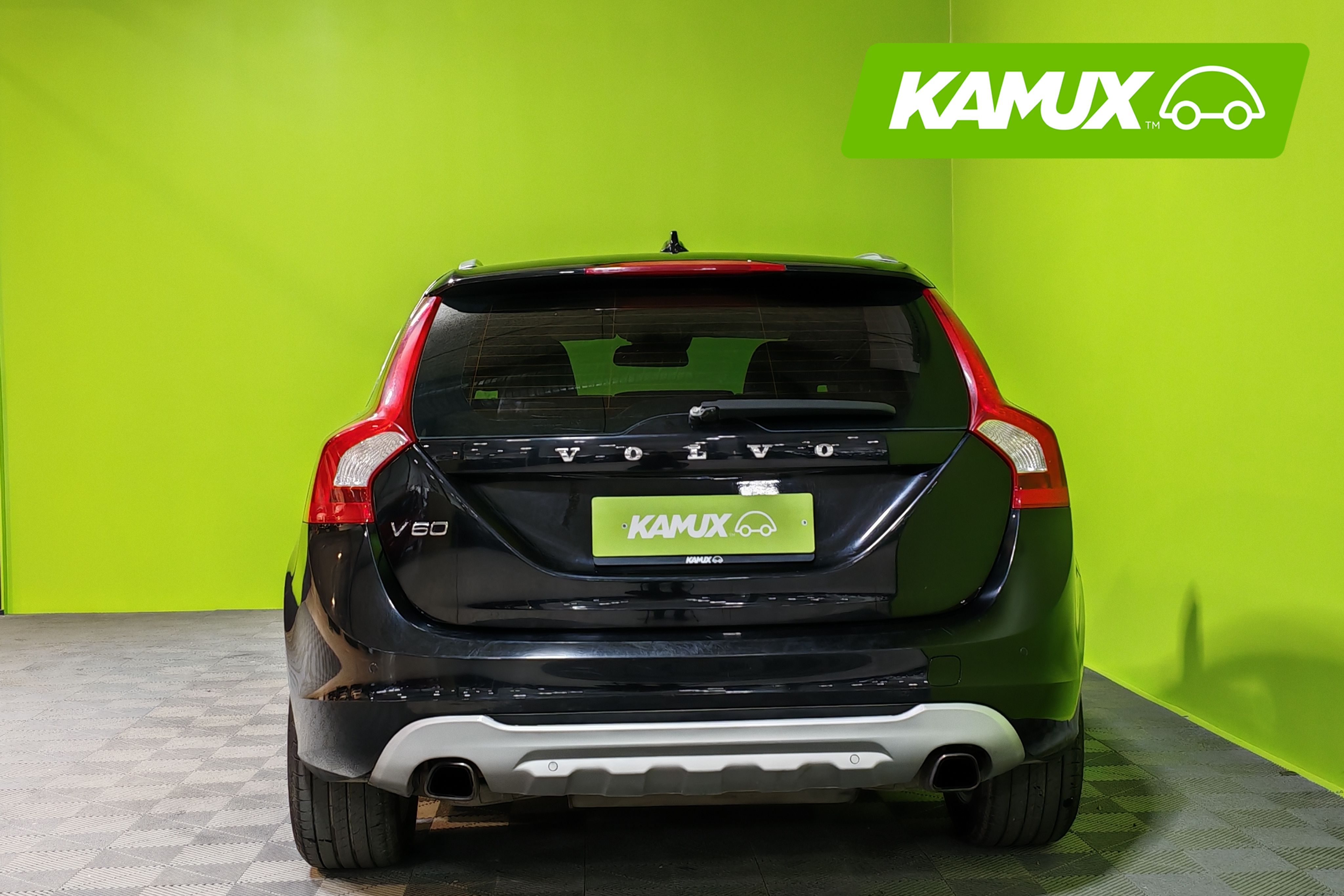 Volvo V60 T3 R-Design 2011, kuva 3/25