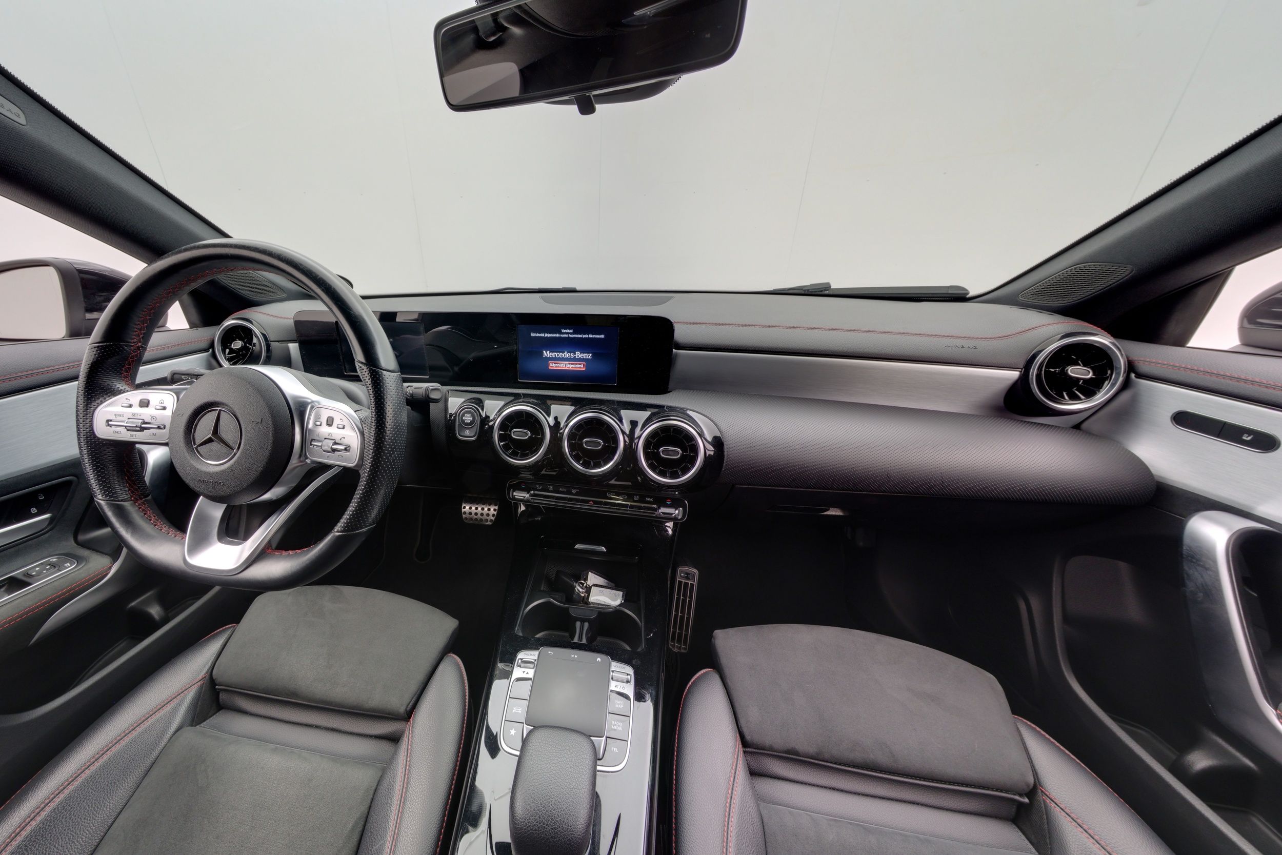Mercedes-Benz CLA 2020, kuva 7/18