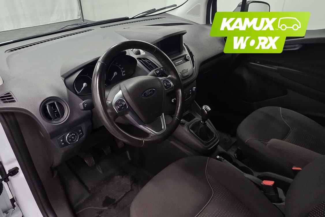 Ford Transit Courier 2022, kuva 7/20
