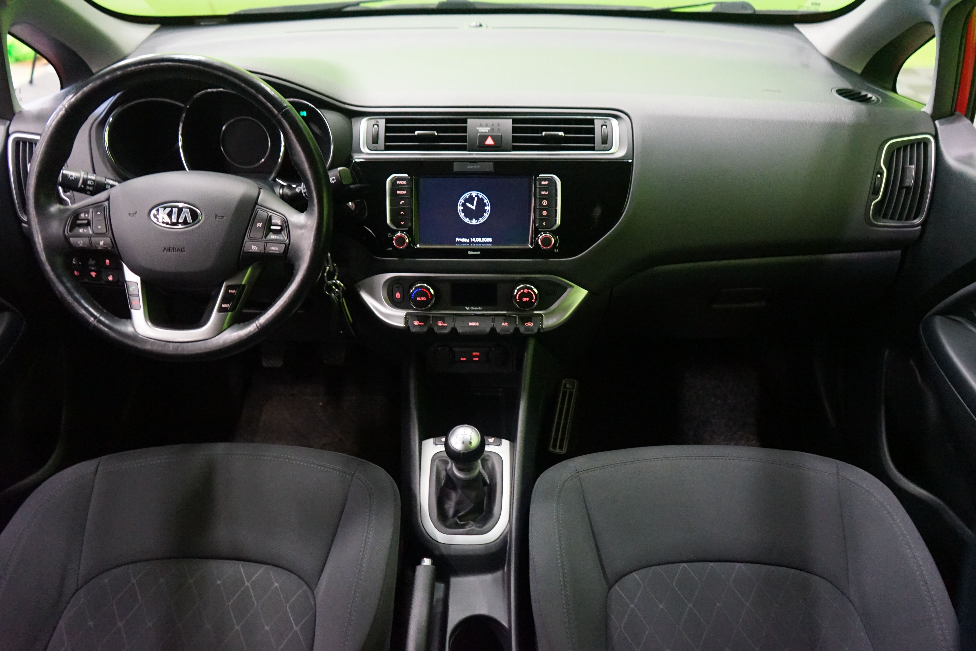 Kia Rio 2016, photo 6/18