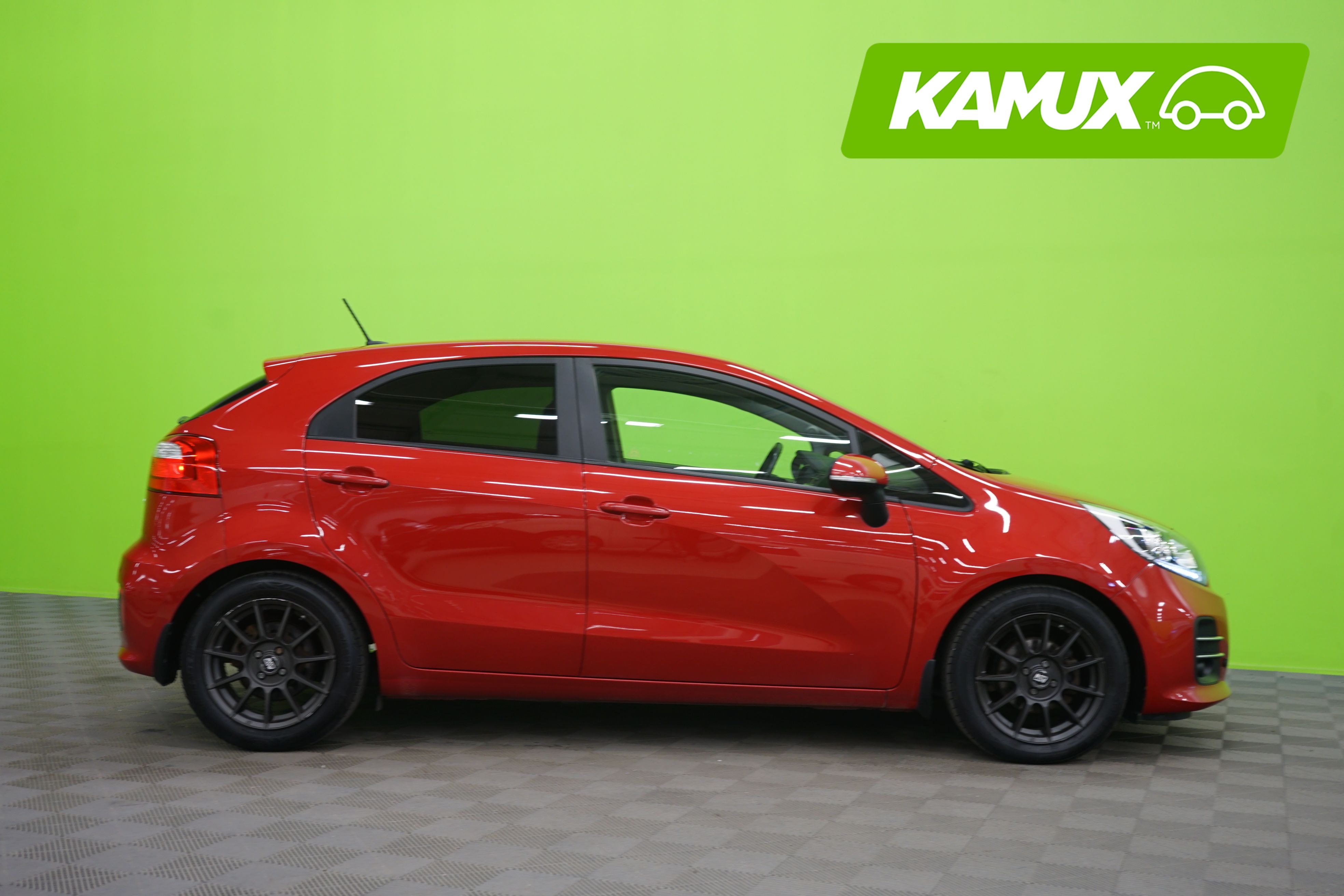 Kia Rio 2016, photo 2/18