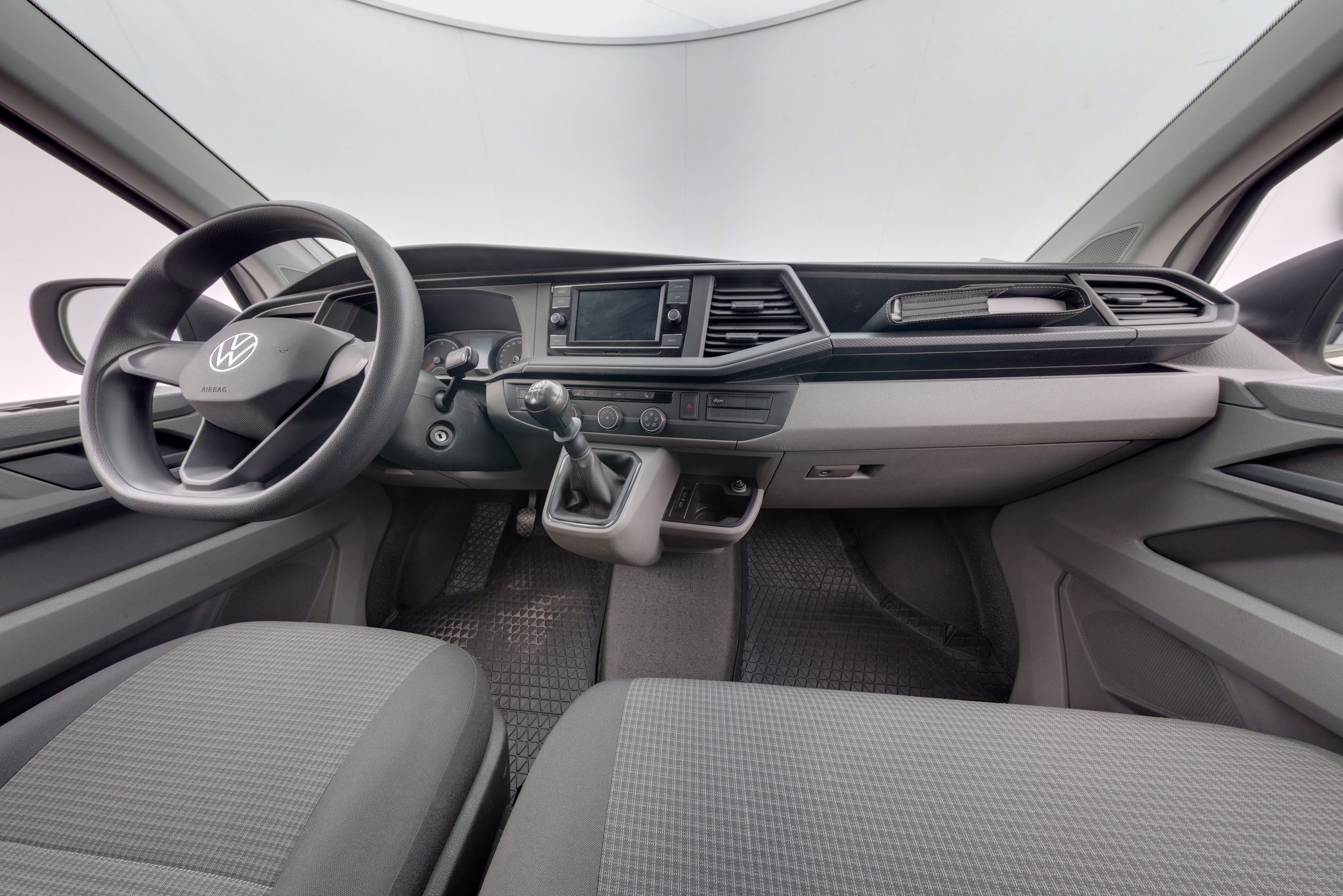 Volkswagen Transporter 2021, photo 7/18