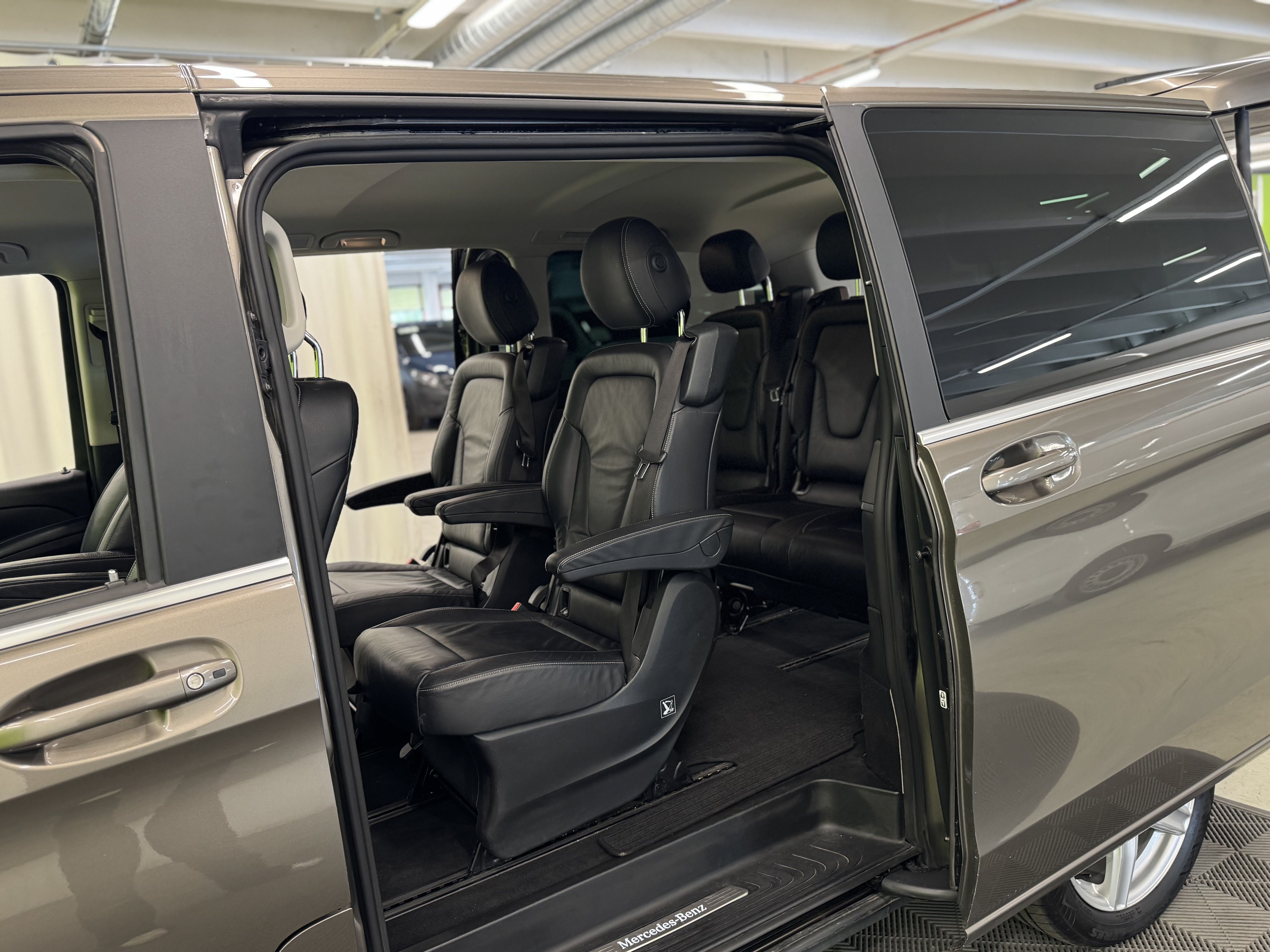 Mercedes-Benz V 2015, kuva 7/22