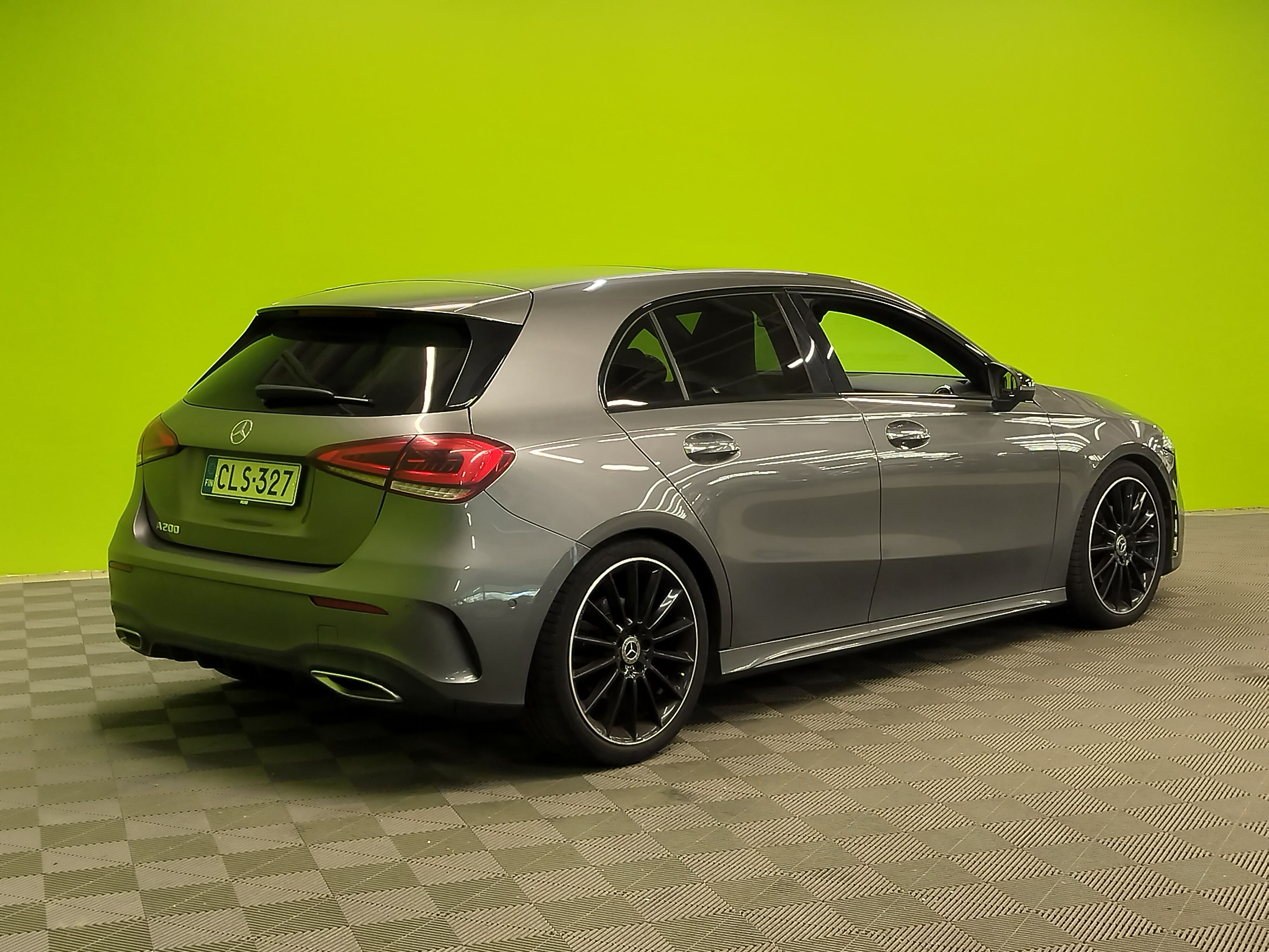 Mercedes-Benz A 200 A Business AMG 2019, kuva 3/4