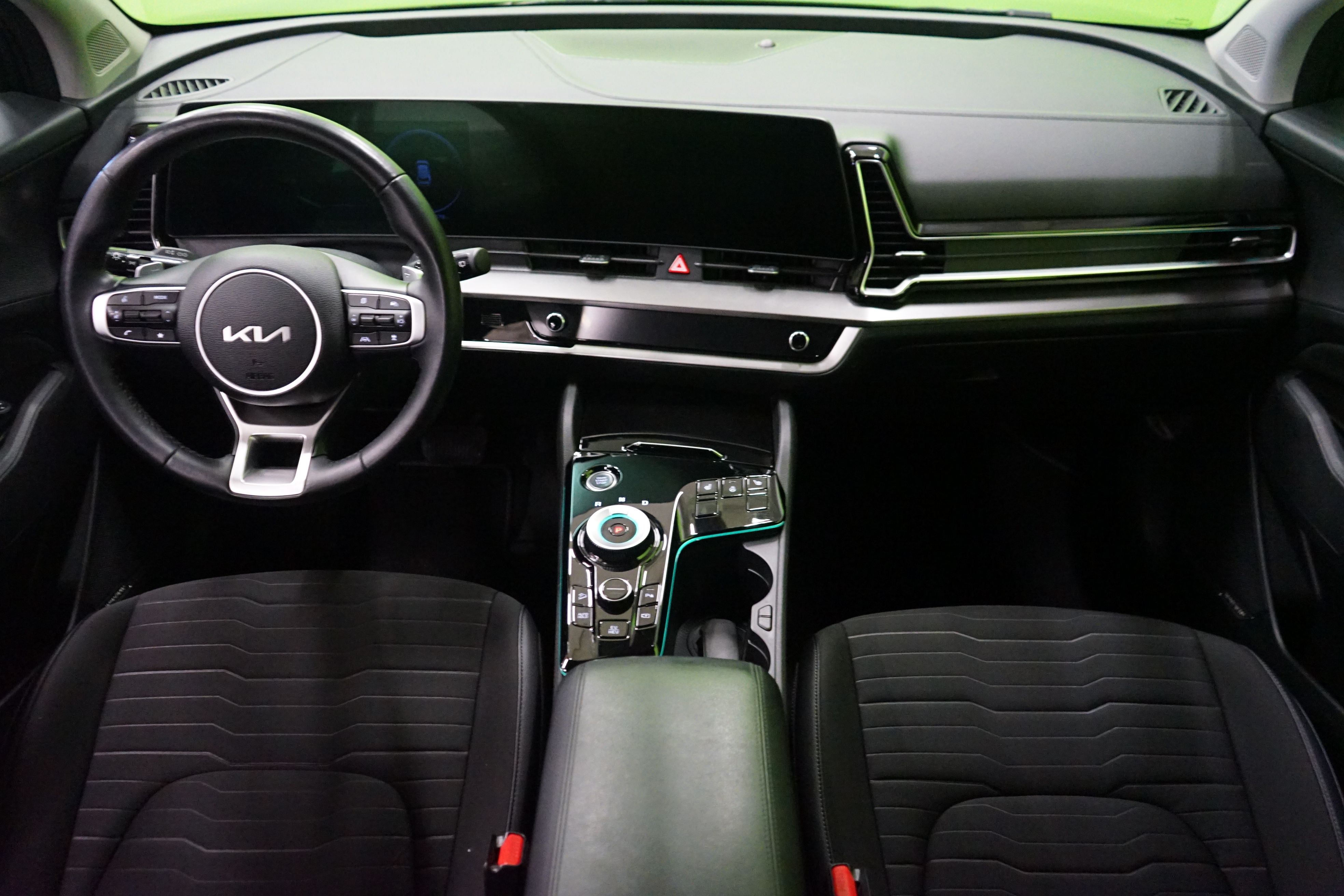Kia Sportage 2022, photo 6/23