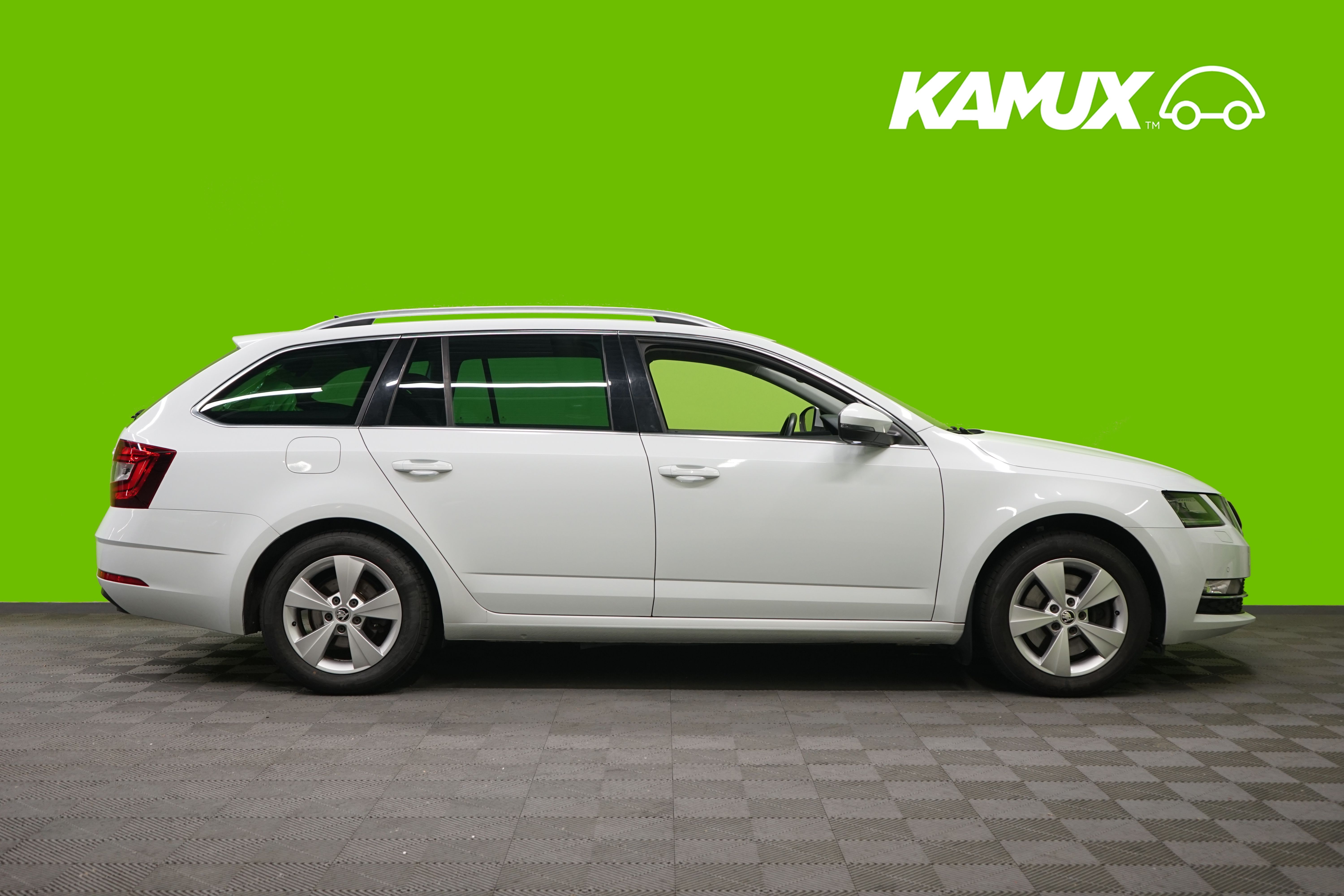 Skoda Octavia 2019, kuva 2/23