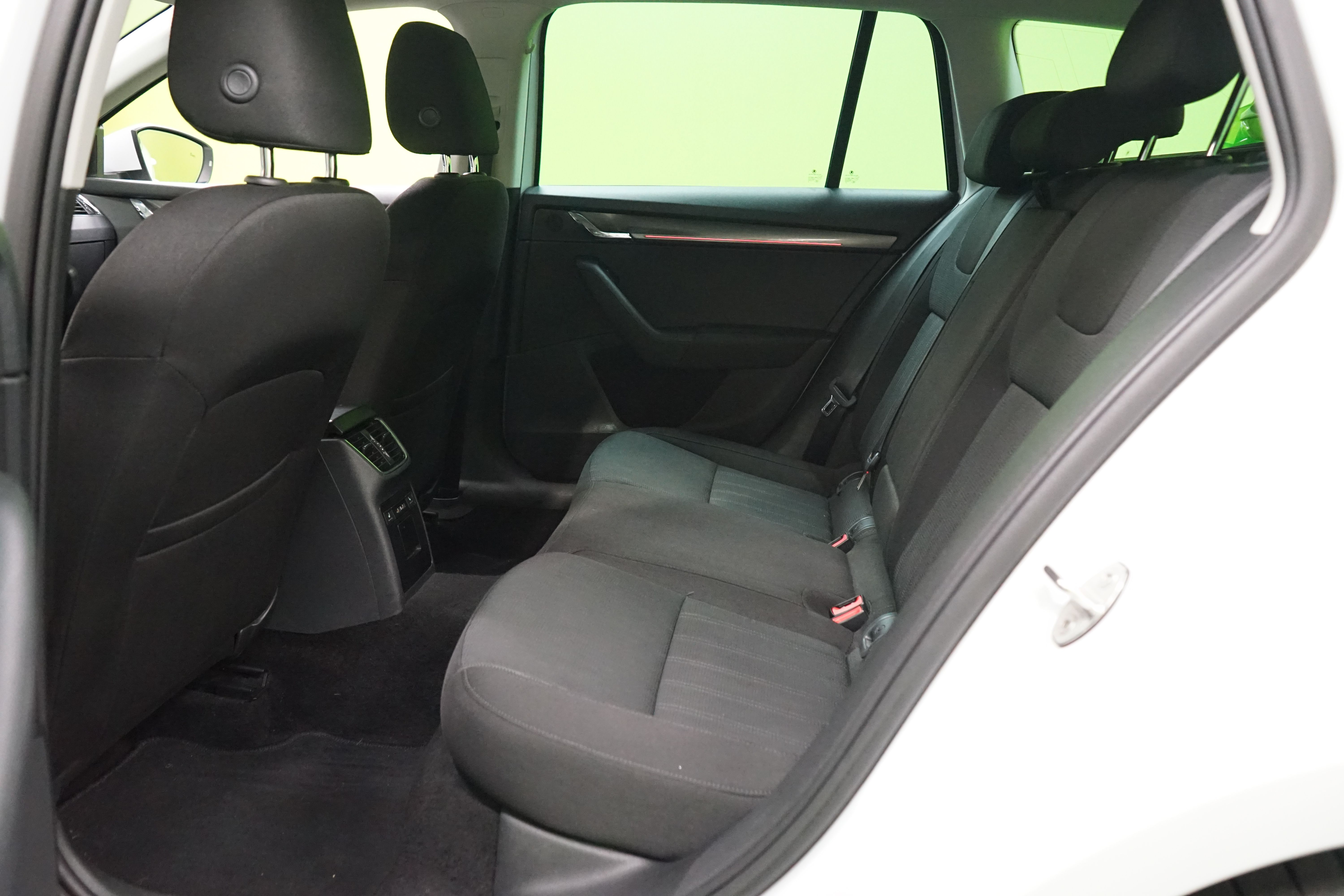 Skoda Octavia 2019, kuva 7/23