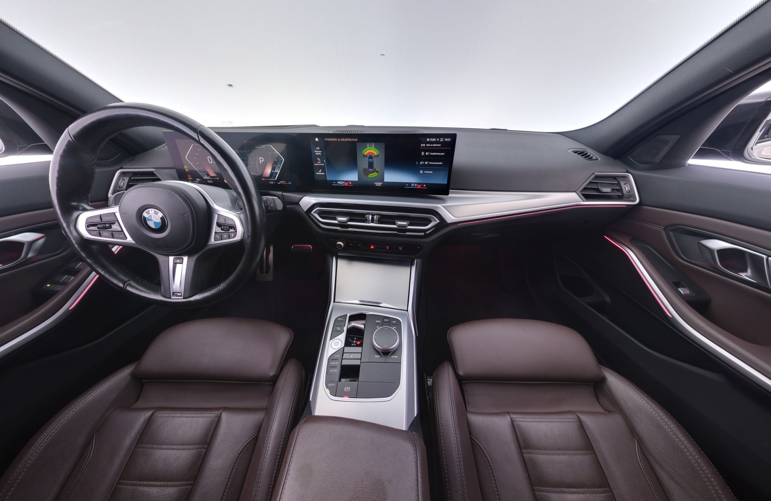BMW 320 2023, kuva 4/23
