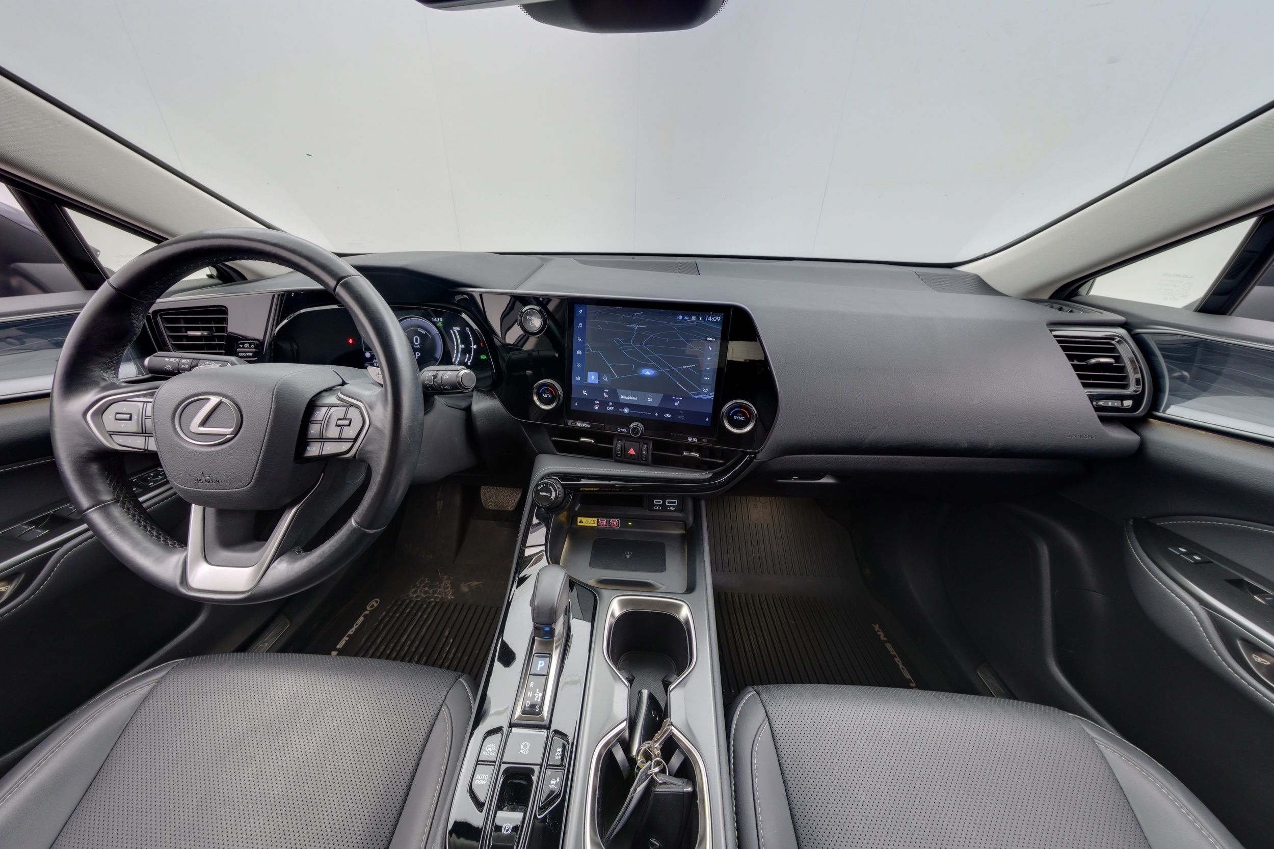 Lexus NX 450h+ AWD 2023, kuva 7/21
