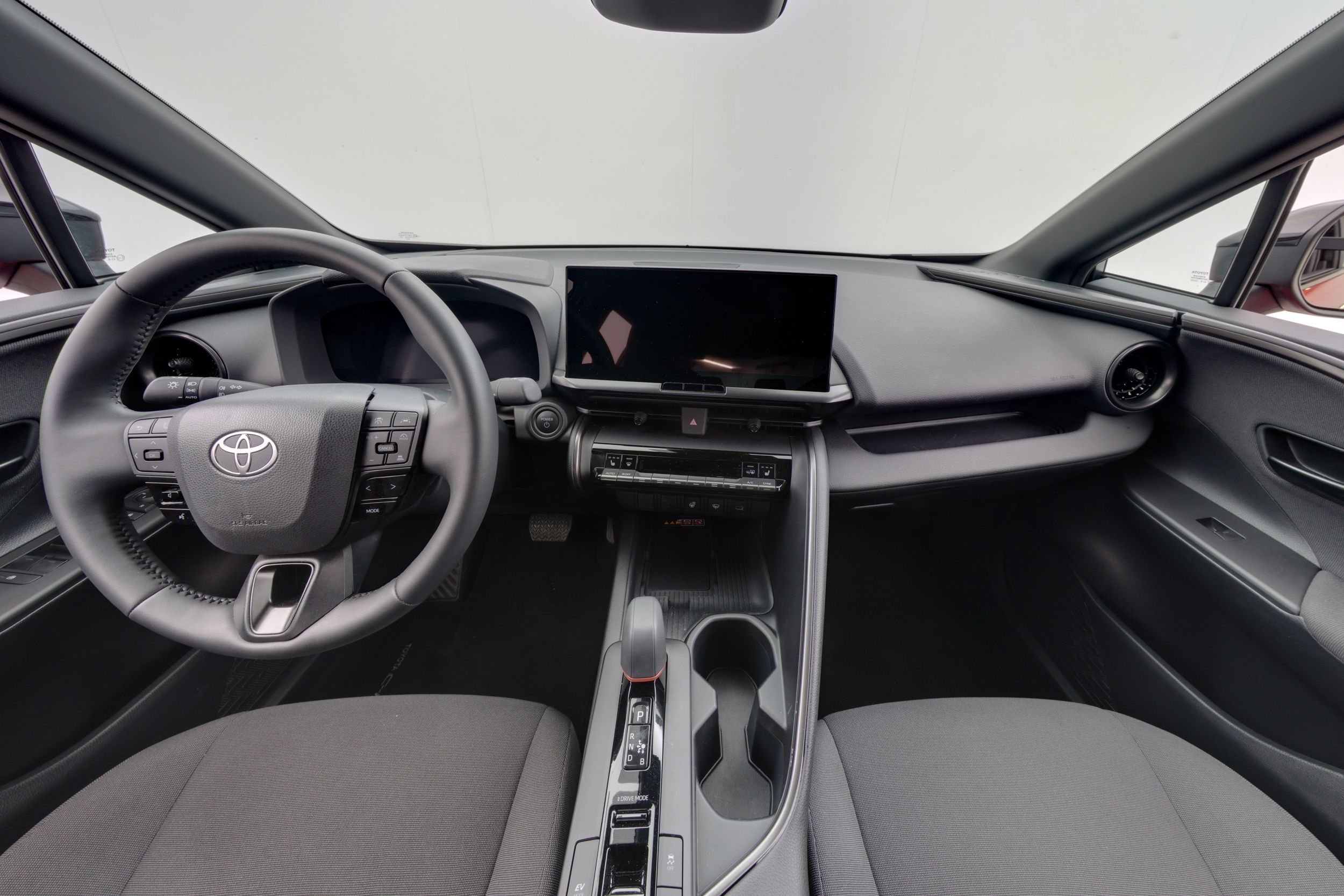 Toyota C-HR 2025, kuva 7/25