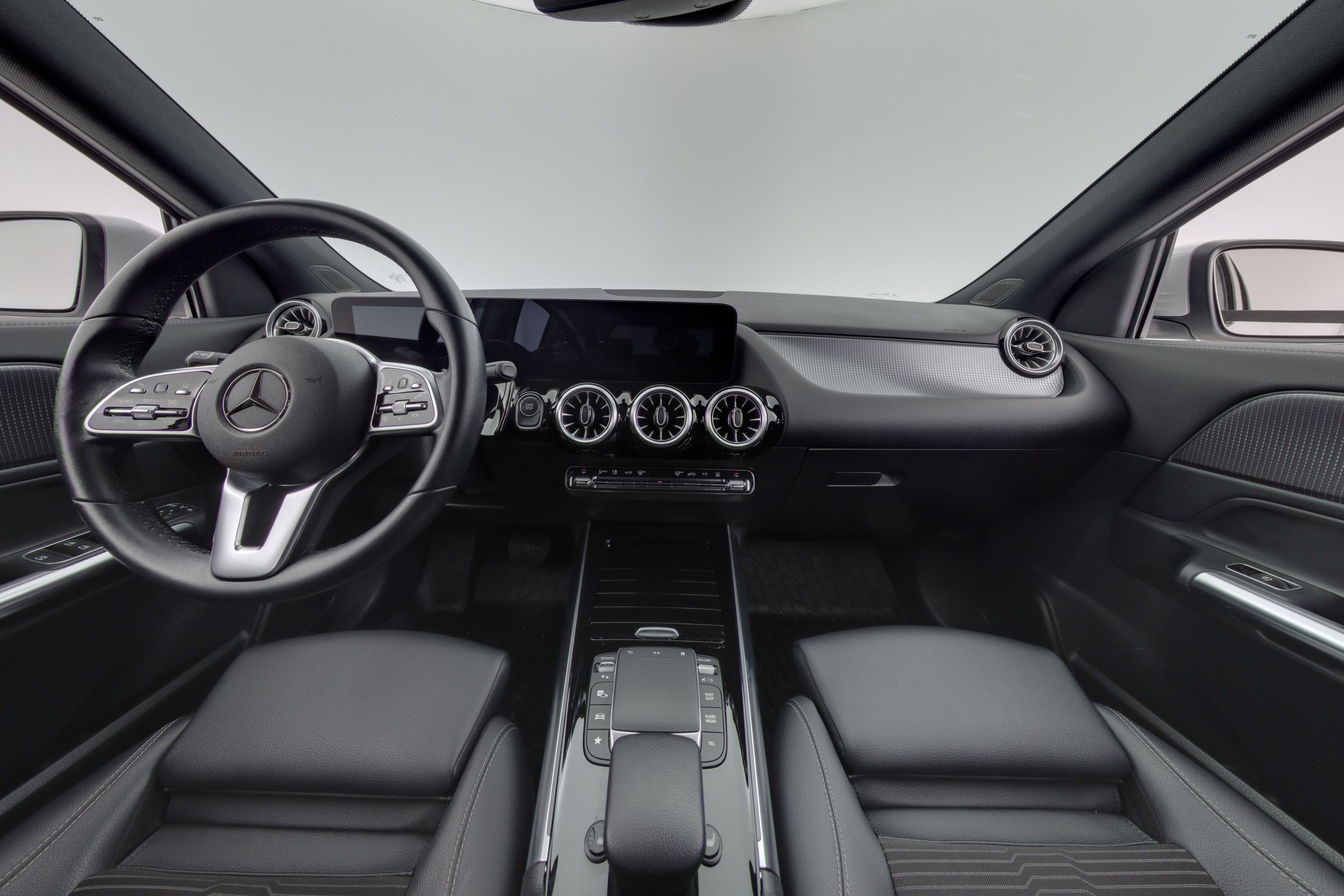 Mercedes-Benz EQA 250 Business 2021, photo 7/37