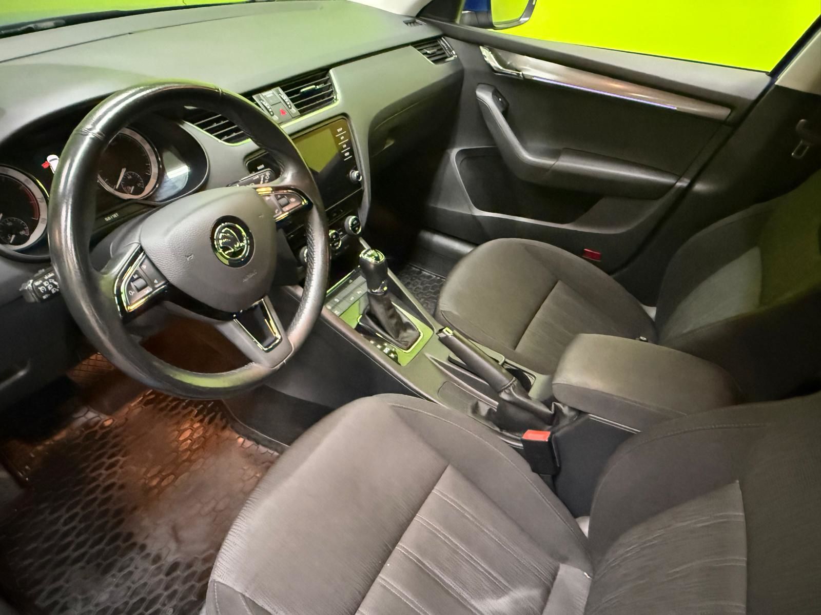 Skoda Octavia 2017, photo 7/17