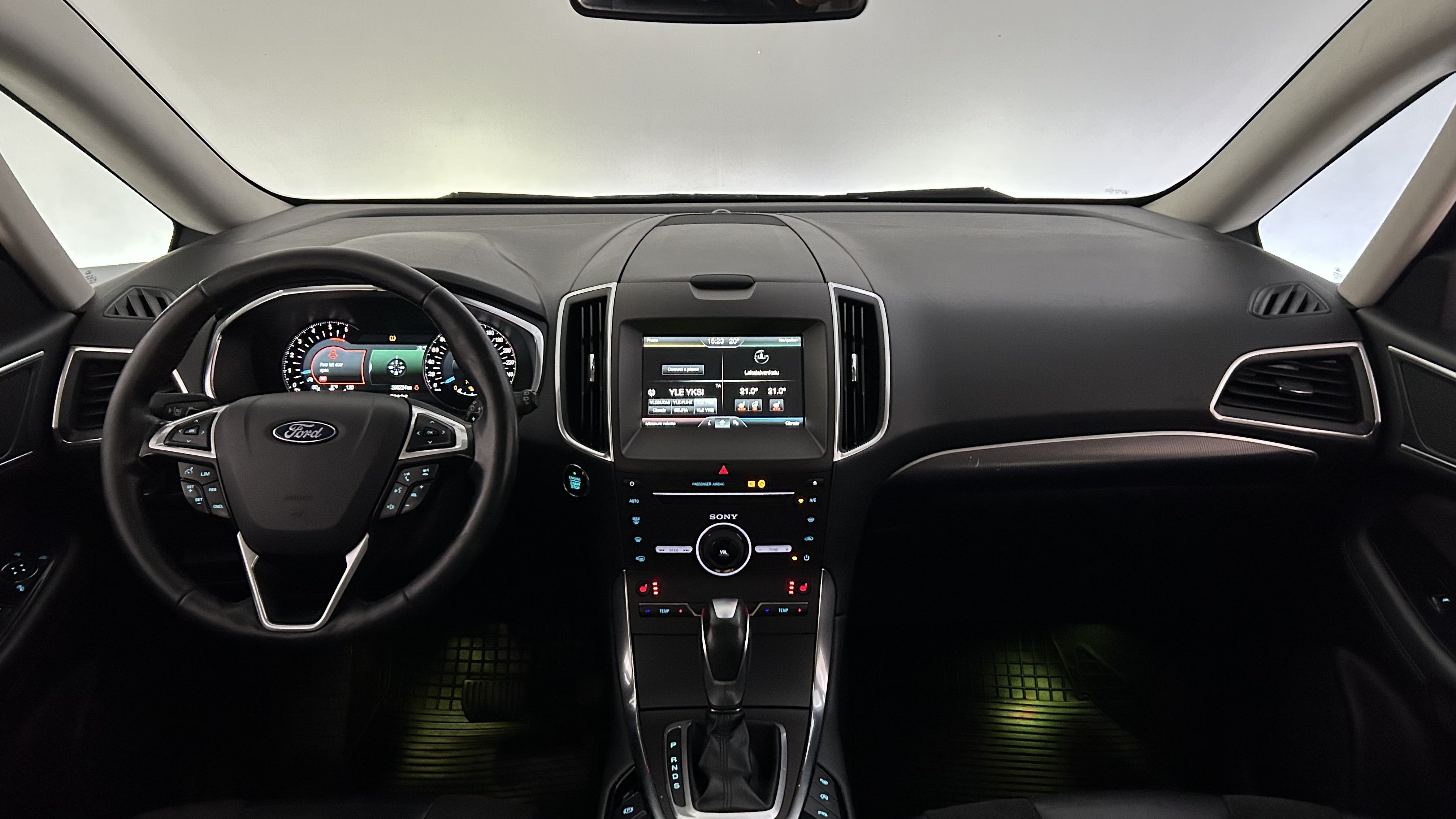 Ford Galaxy 2016, kuva 7/29