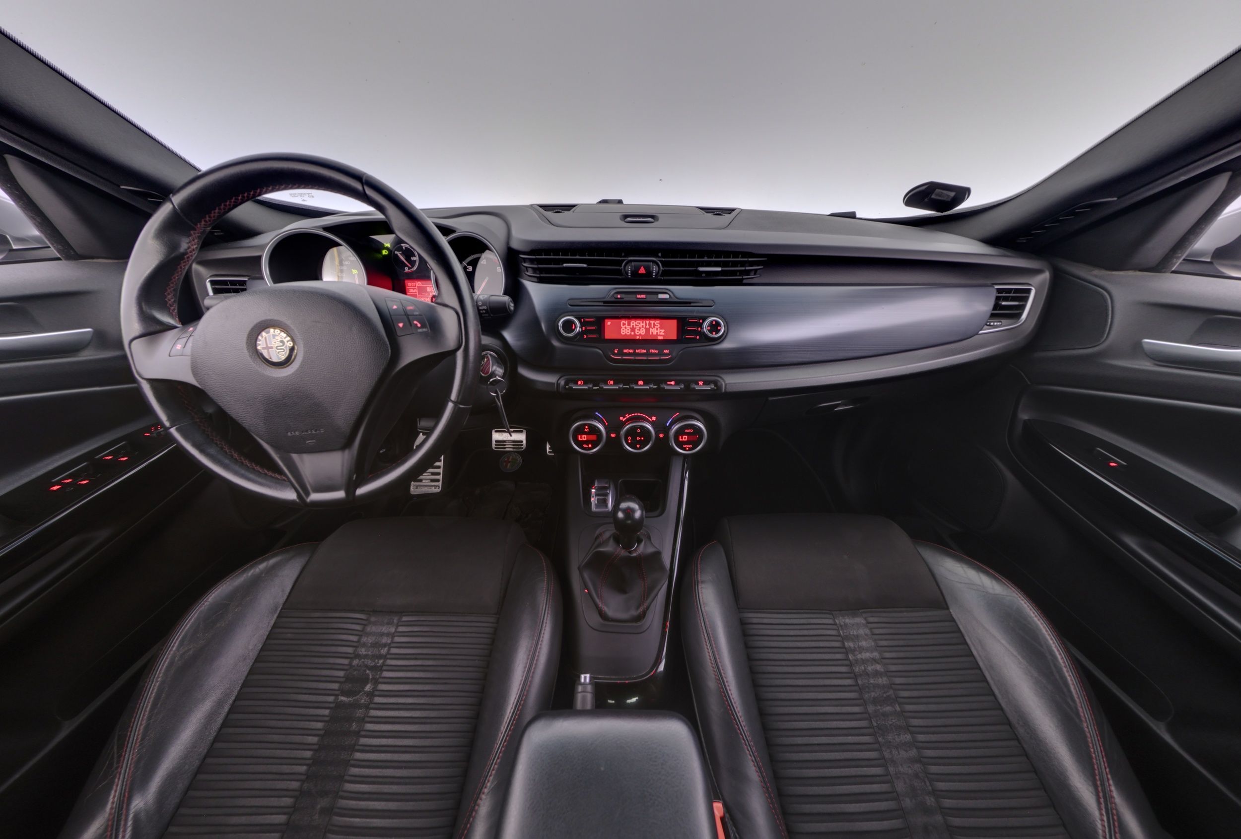 Alfa Romeo Giulietta 2013, kuva 7/18
