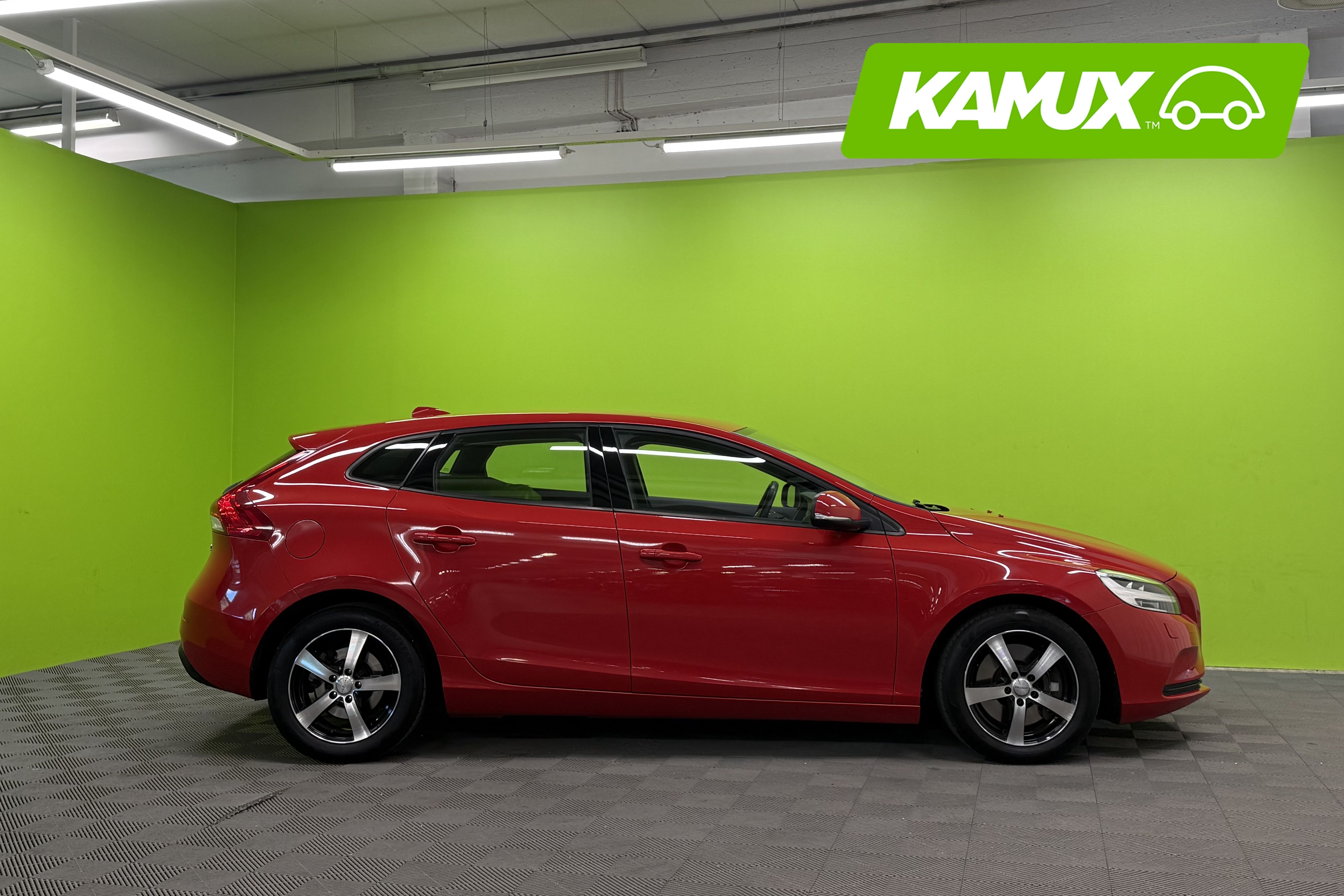 Volvo V40 T2 Business aut 2019, kuva 2/23
