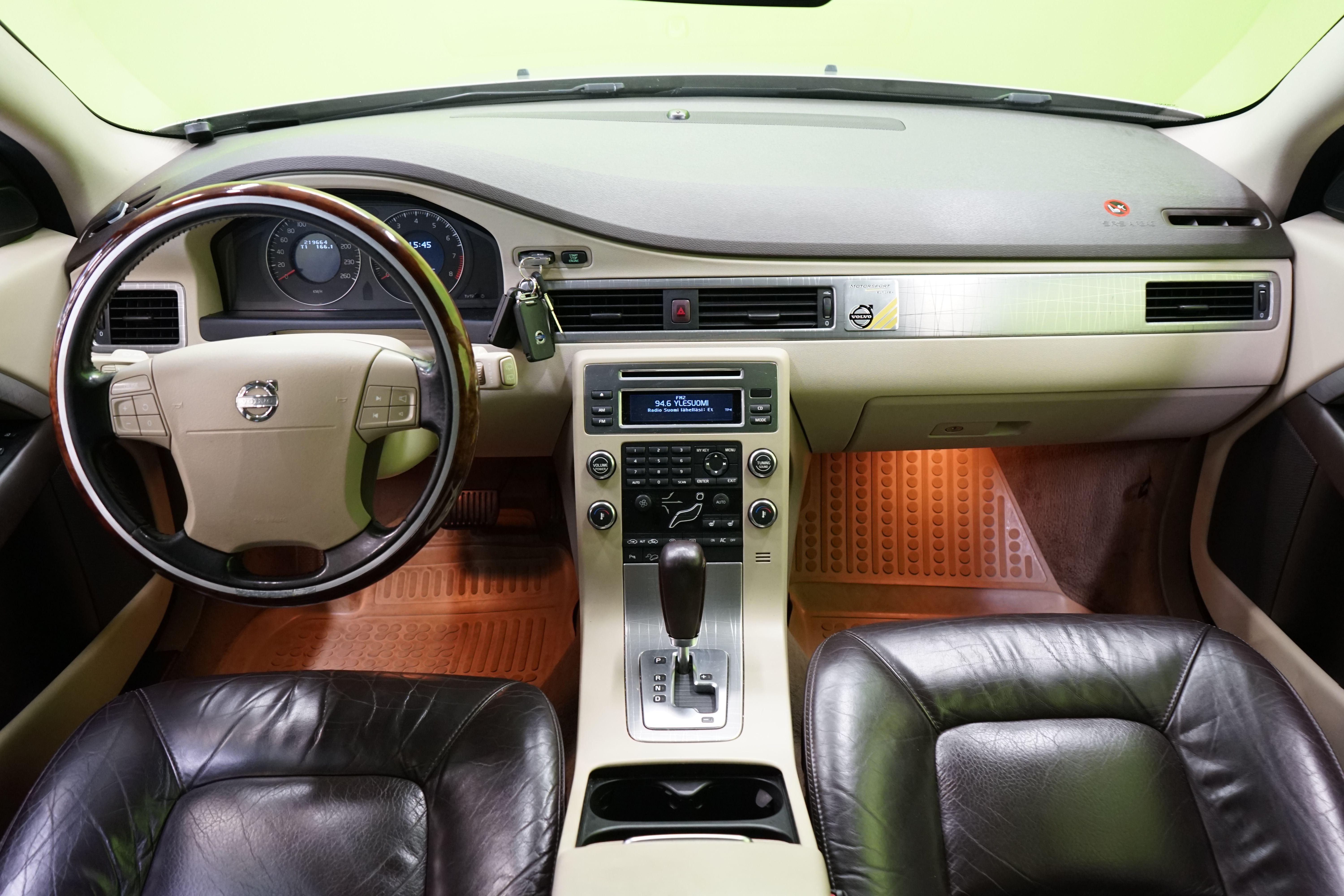 Volvo XC70 XC 70 3.2 AWD Momentum 2007, photo 7/19