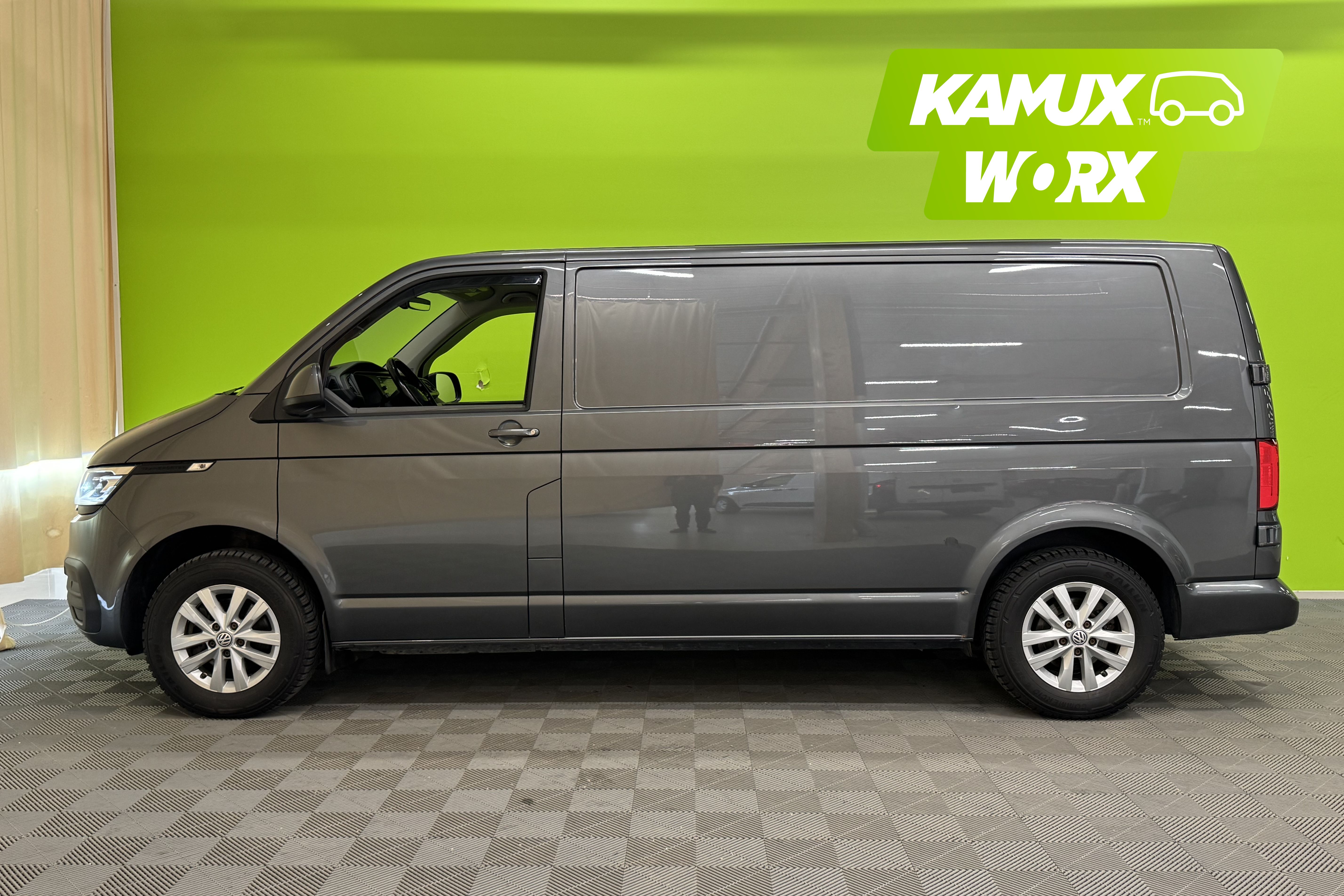 Volkswagen Transporter 2021, kuva 6/24