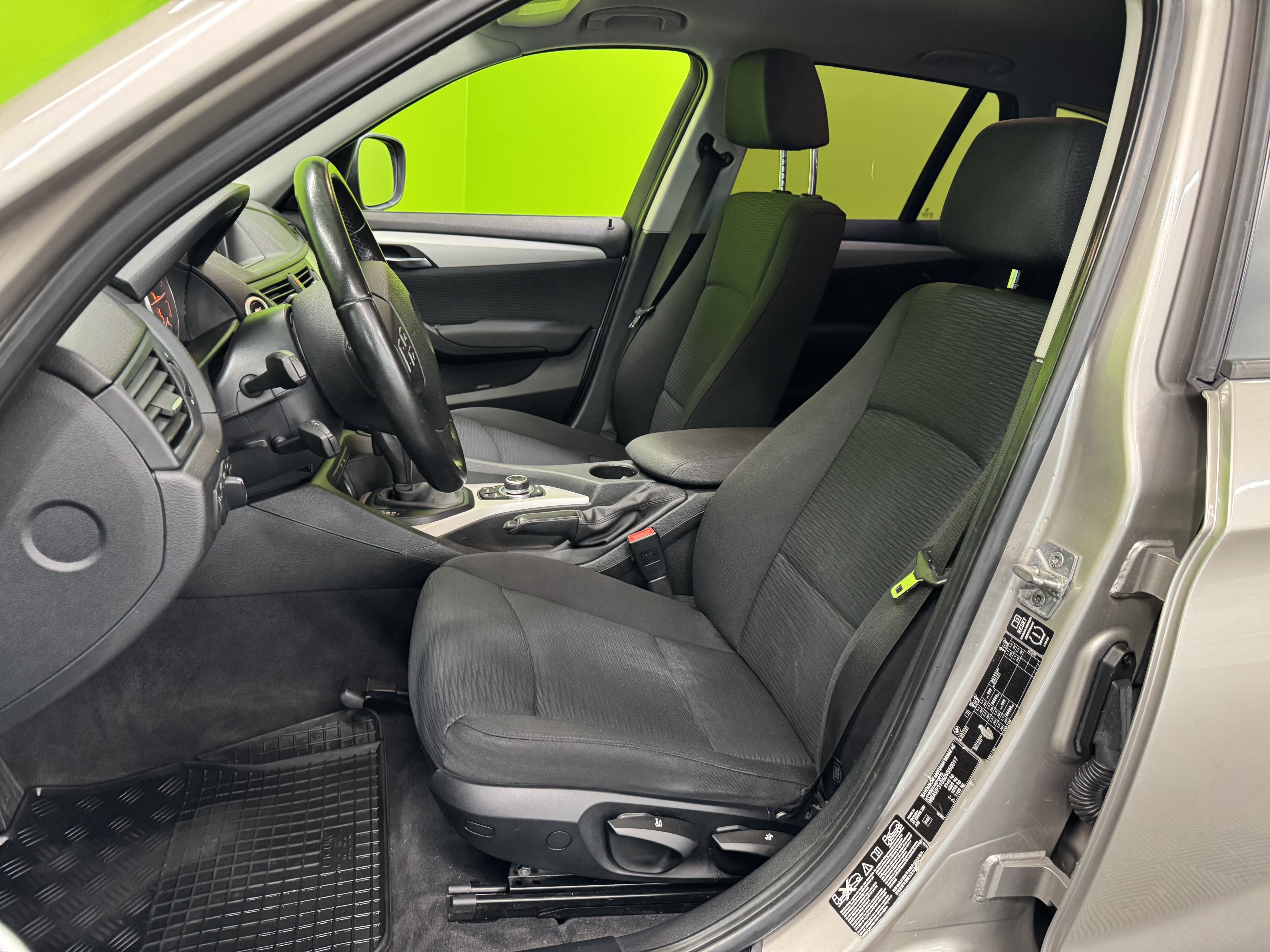 BMW X1 A E84 SAV xDrive 2011, photo 7/24