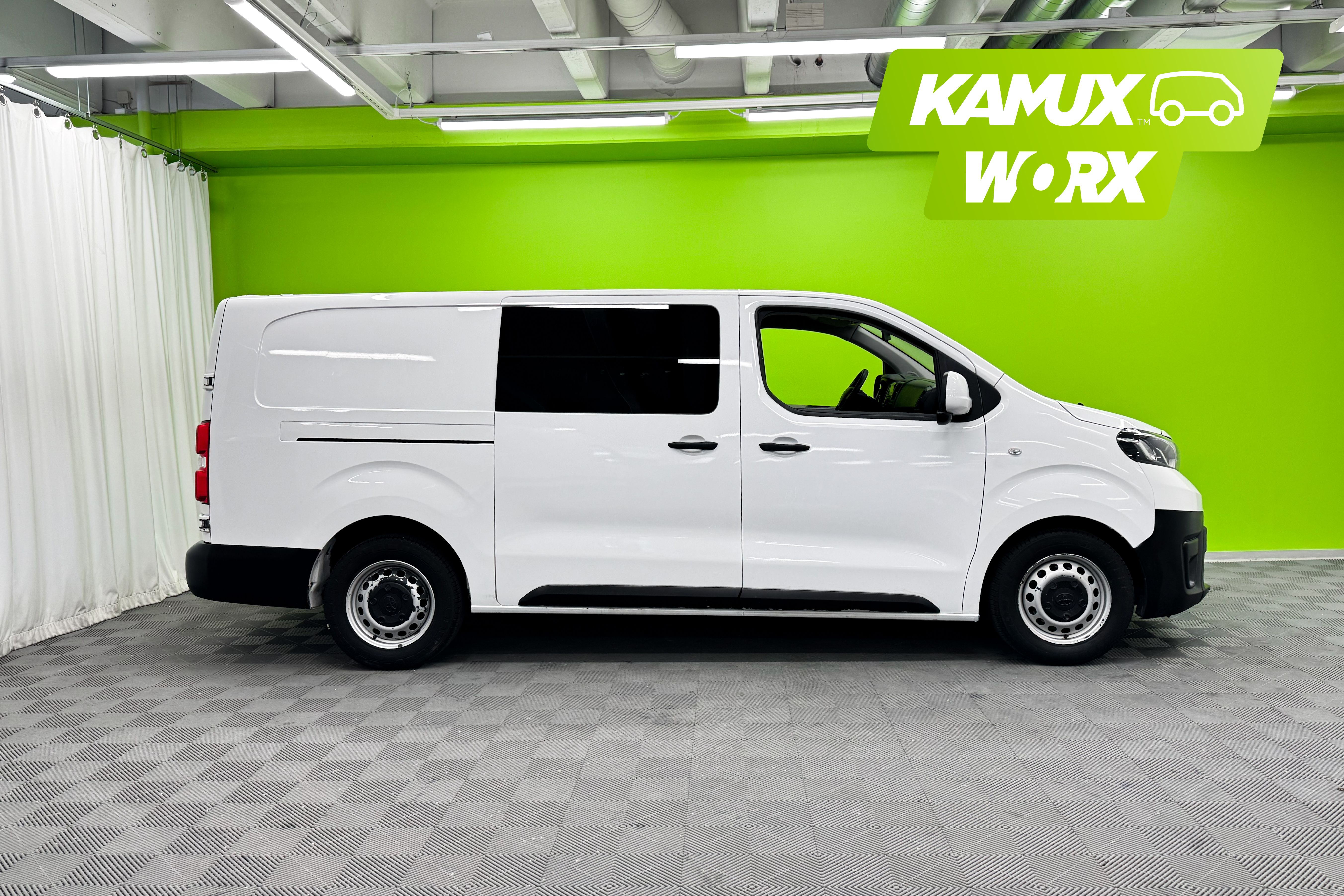 Toyota Proace L2 2,0 D 120 2018, kuva 2/21