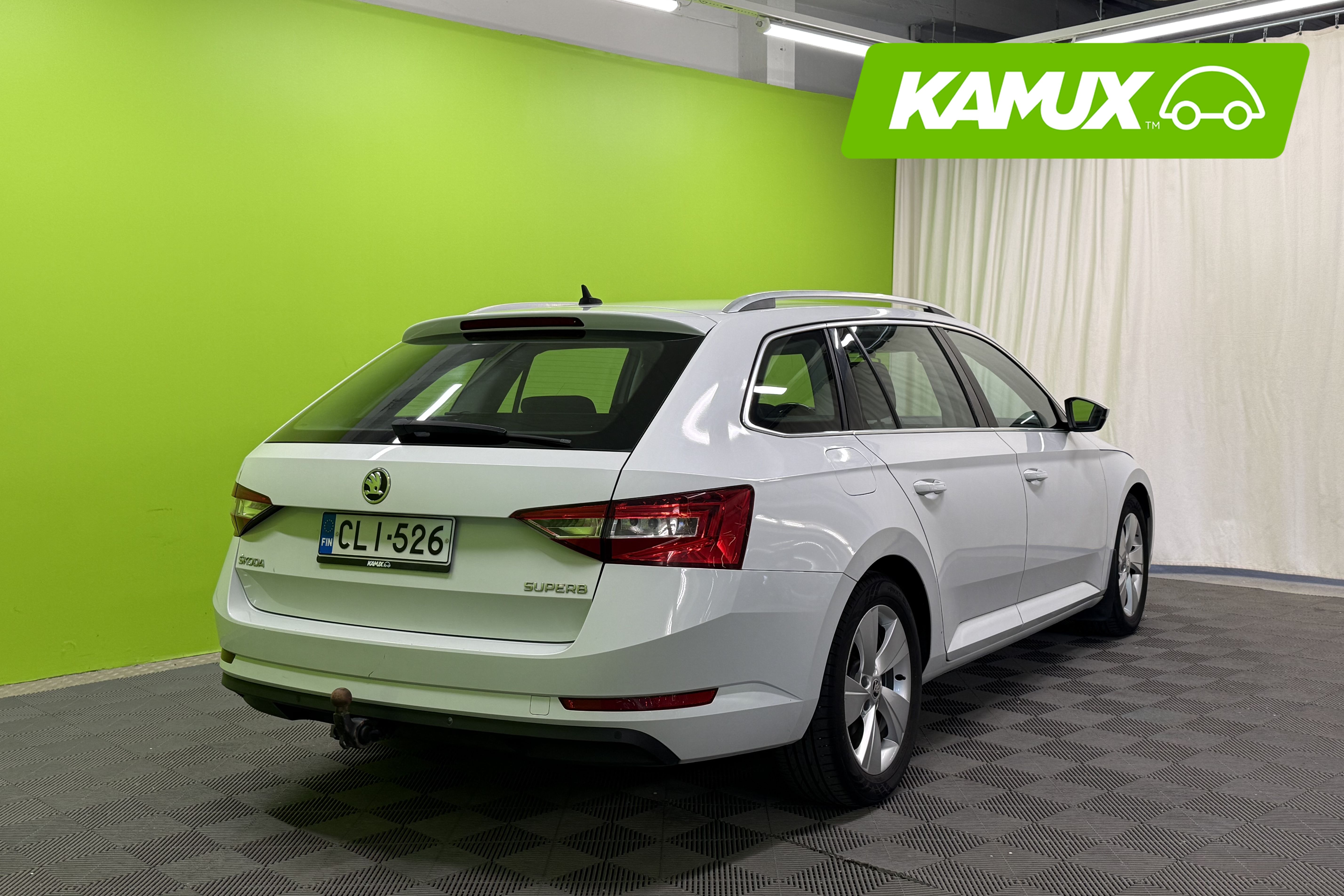 Skoda Superb 2017, kuva 3/27