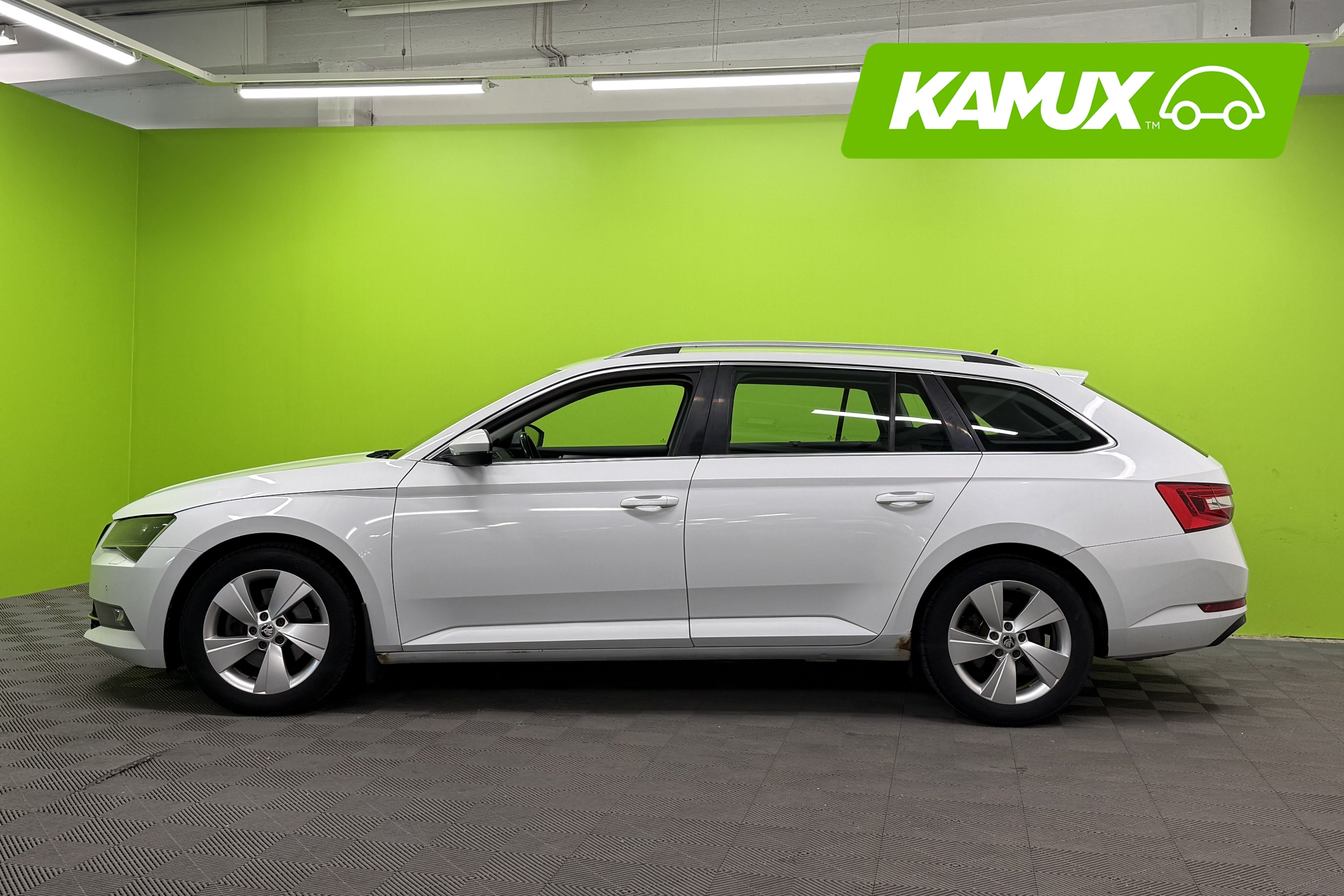 Skoda Superb 2017, kuva 5/27