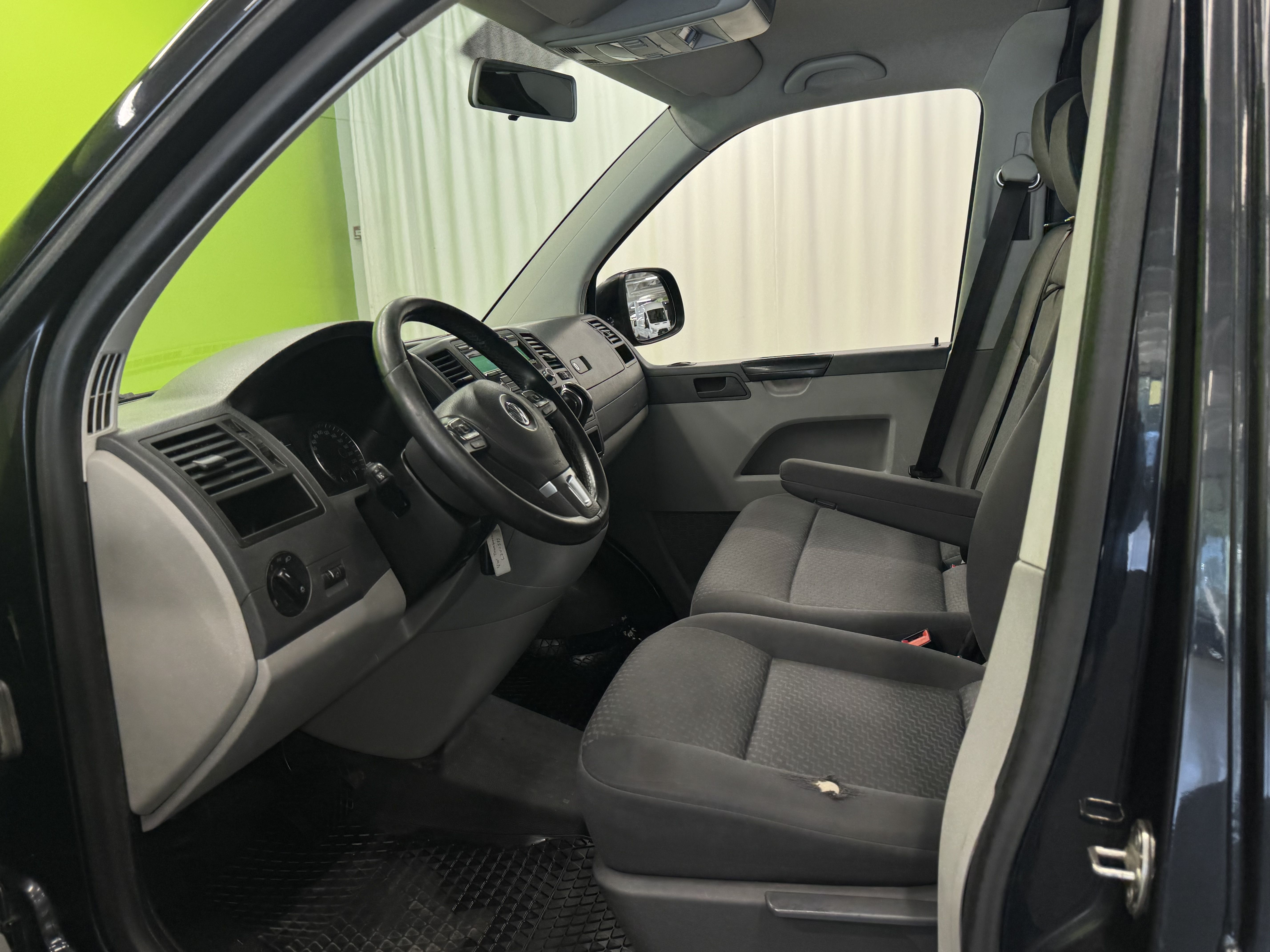 Volkswagen Transporter 2012, kuva 7/19