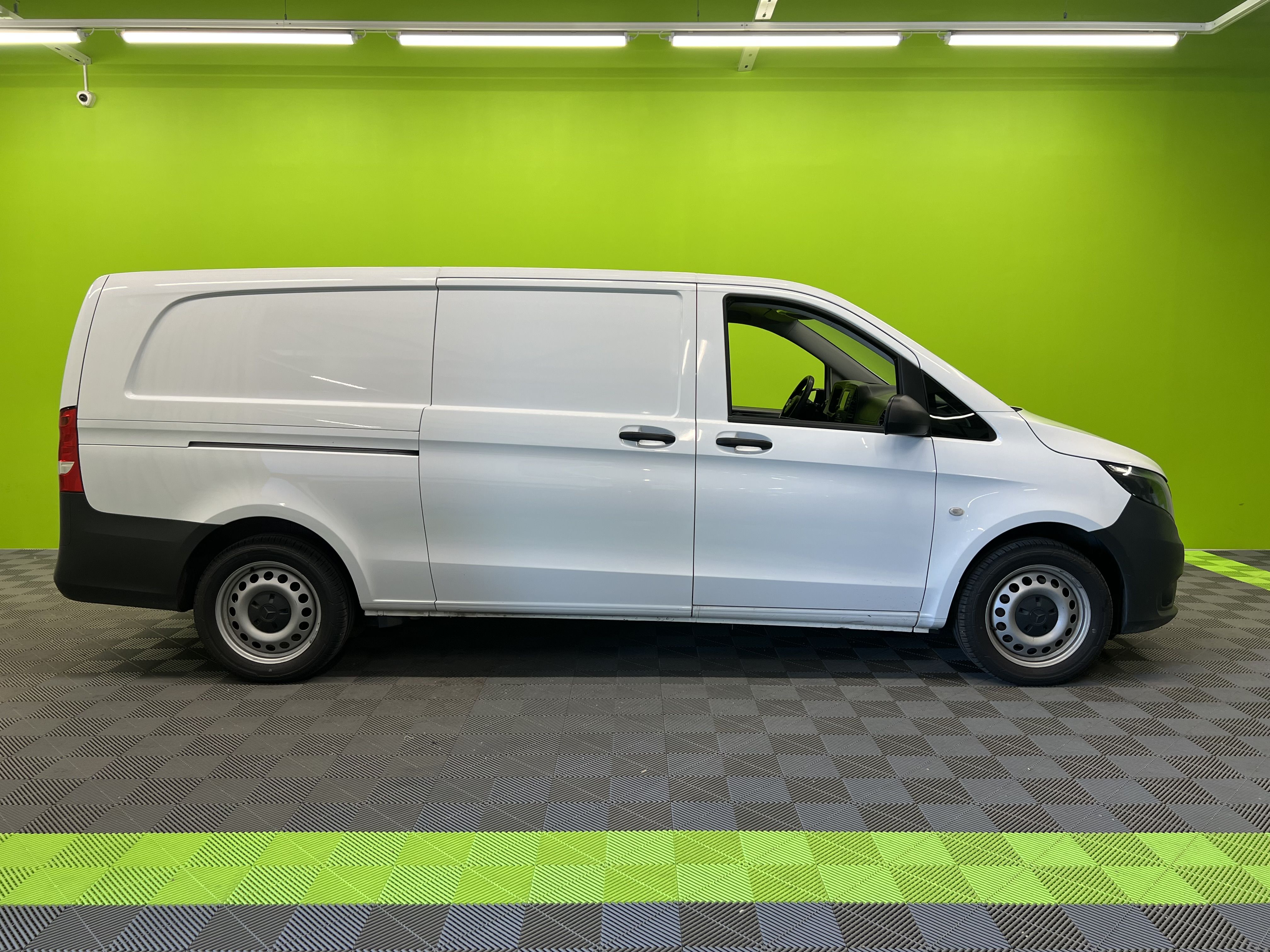 Mercedes-Benz Vito 114CDI 4x4 Pitkä A3 A 2022, kuva 2/23