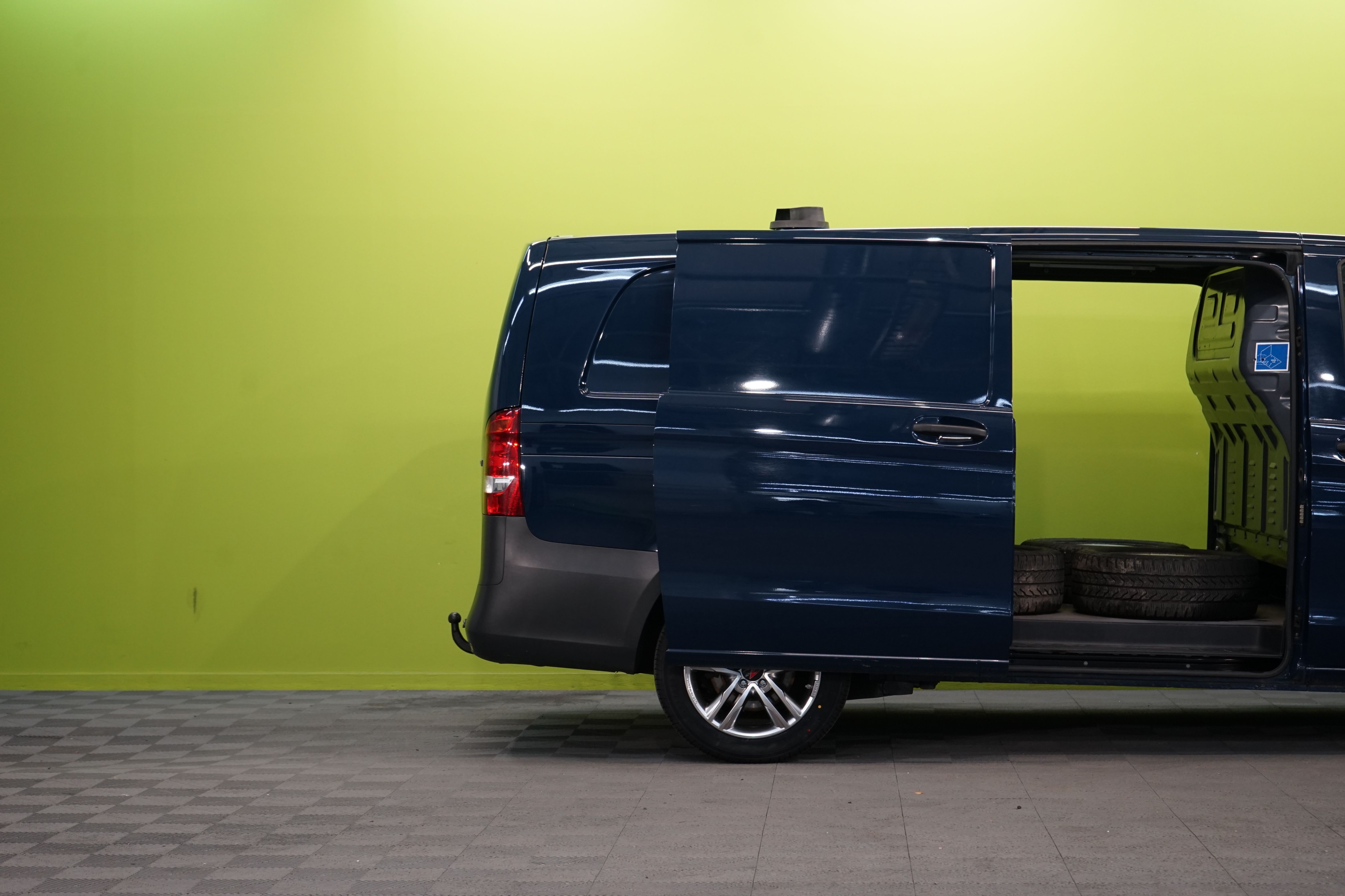 Mercedes-Benz Vito 114CDI pitkä A3 A 2023, photo 4/18