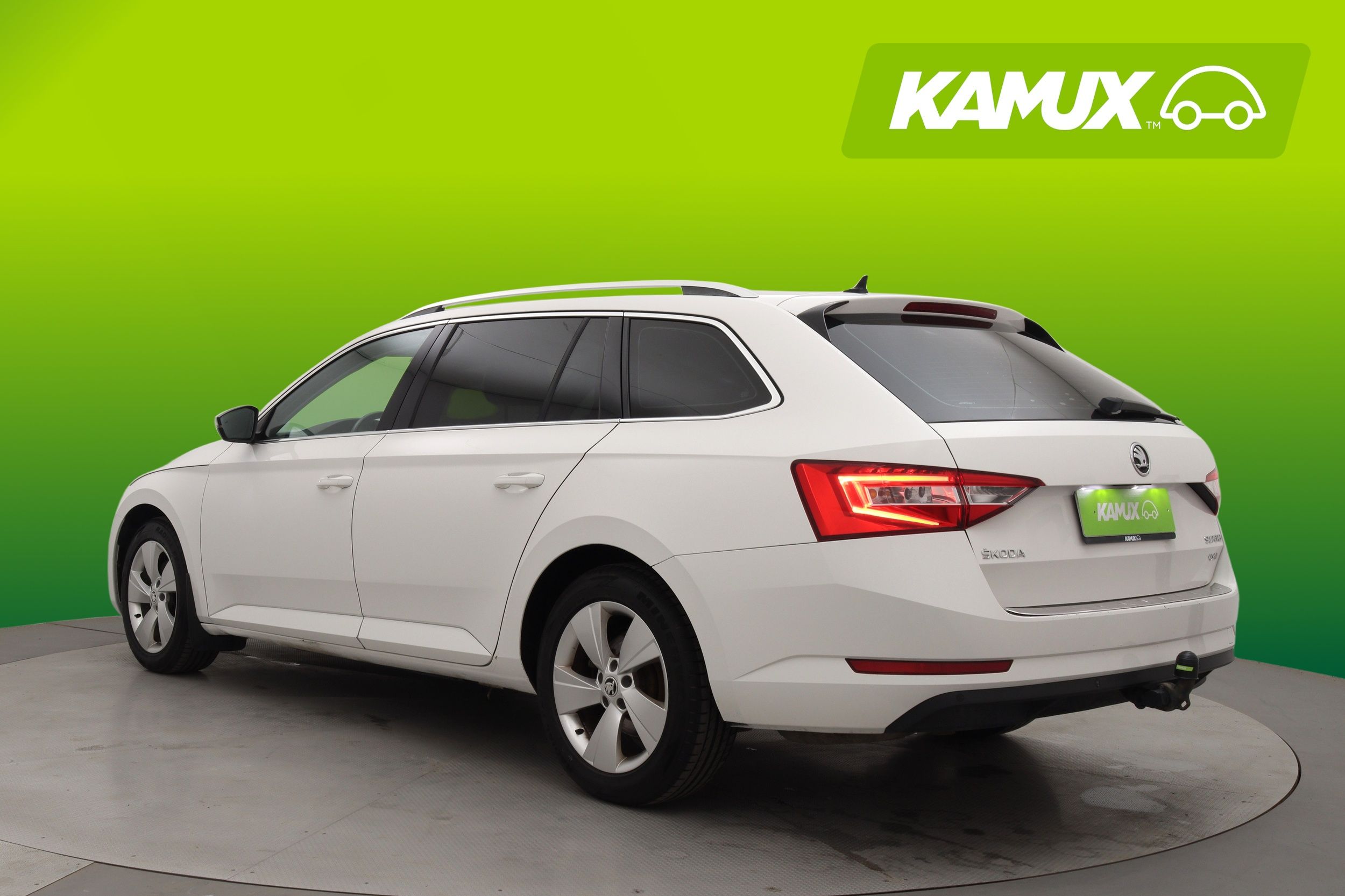 Skoda Superb 2017, kuva 4/30