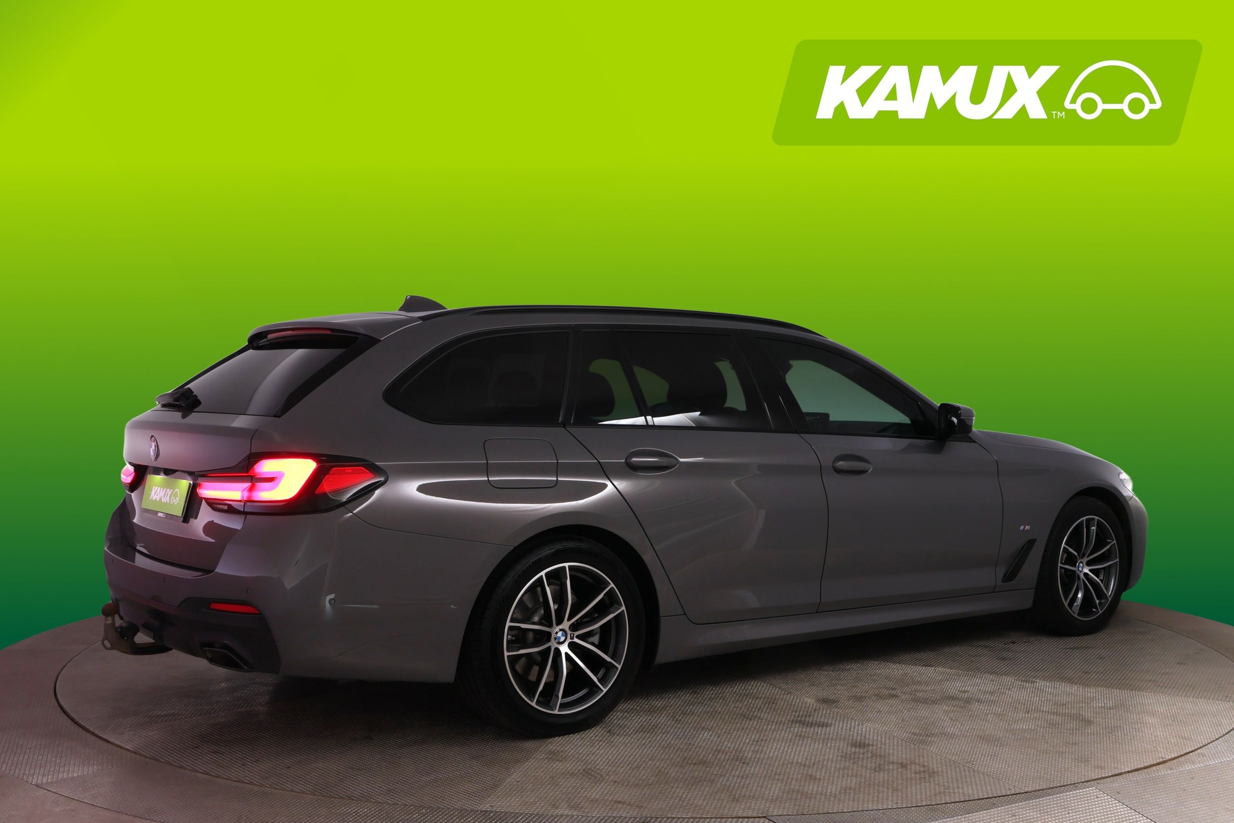 BMW 520 G31 520d xDrive M-Sport LCI 2021, photo 2/28