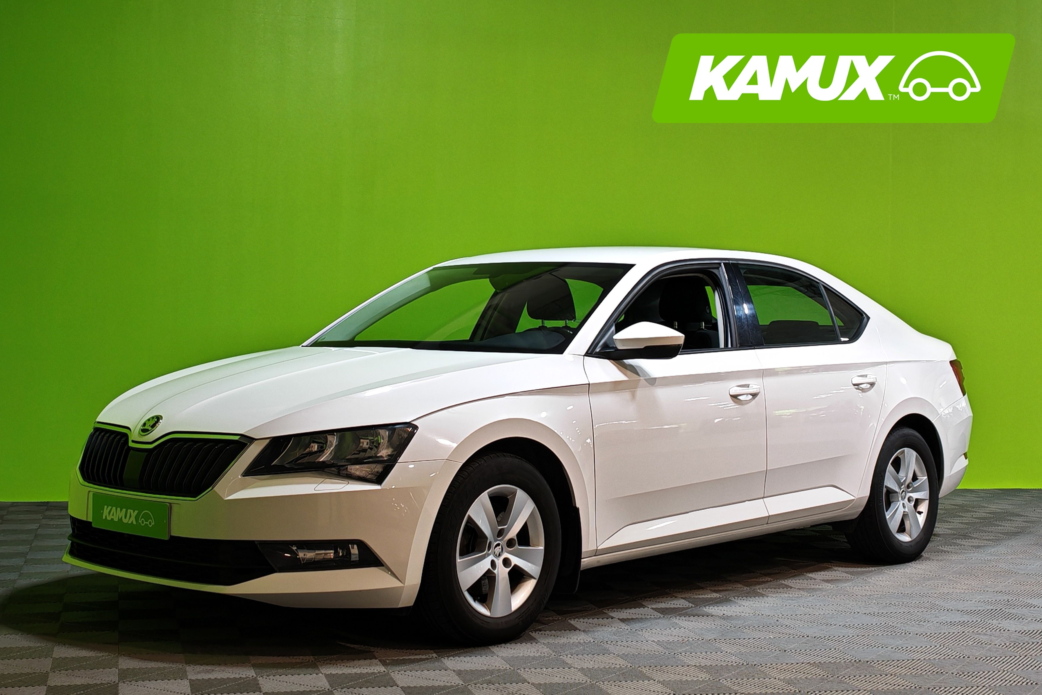 Skoda Superb 2019, kuva 5/25