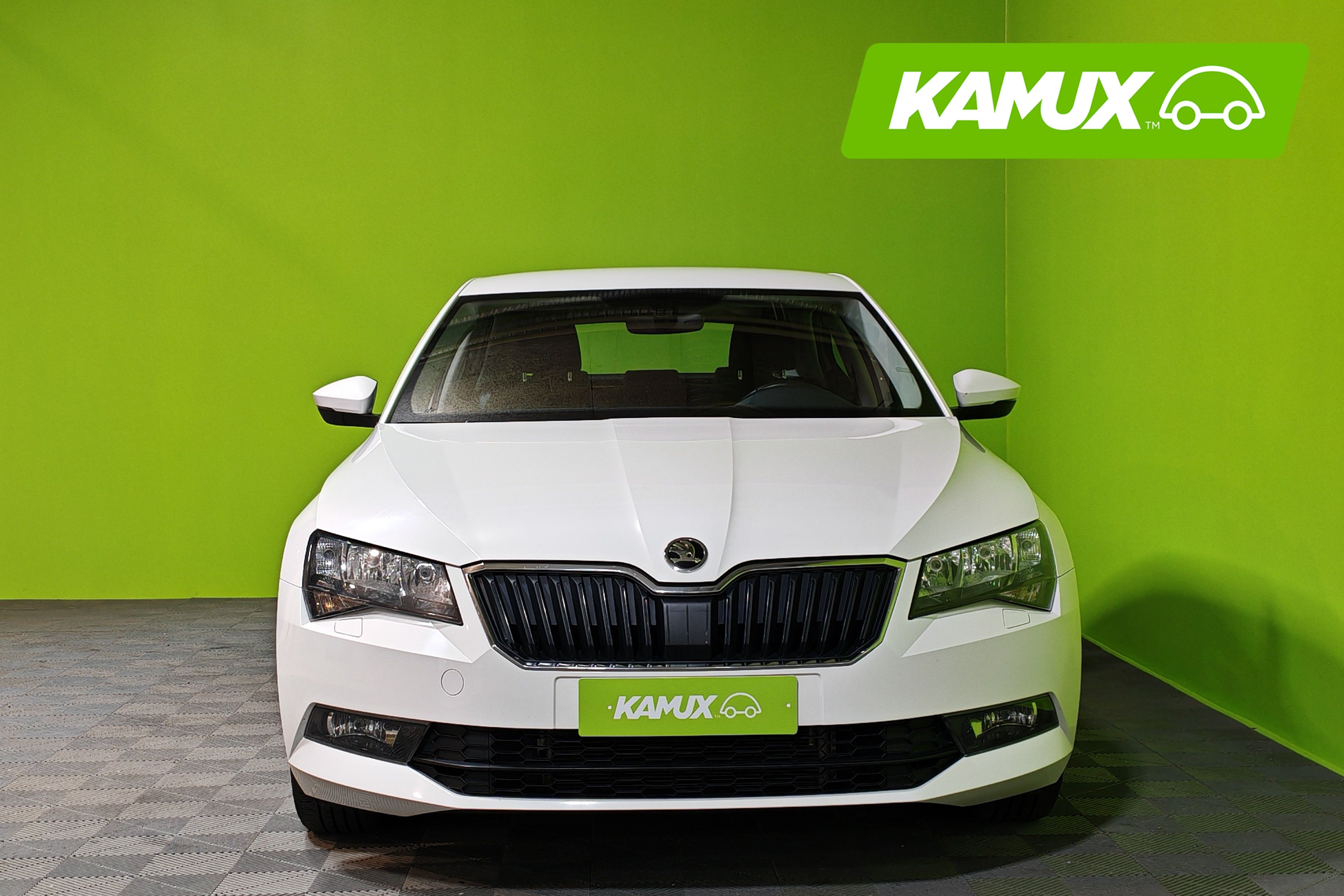 Skoda Superb 2019, kuva 6/25