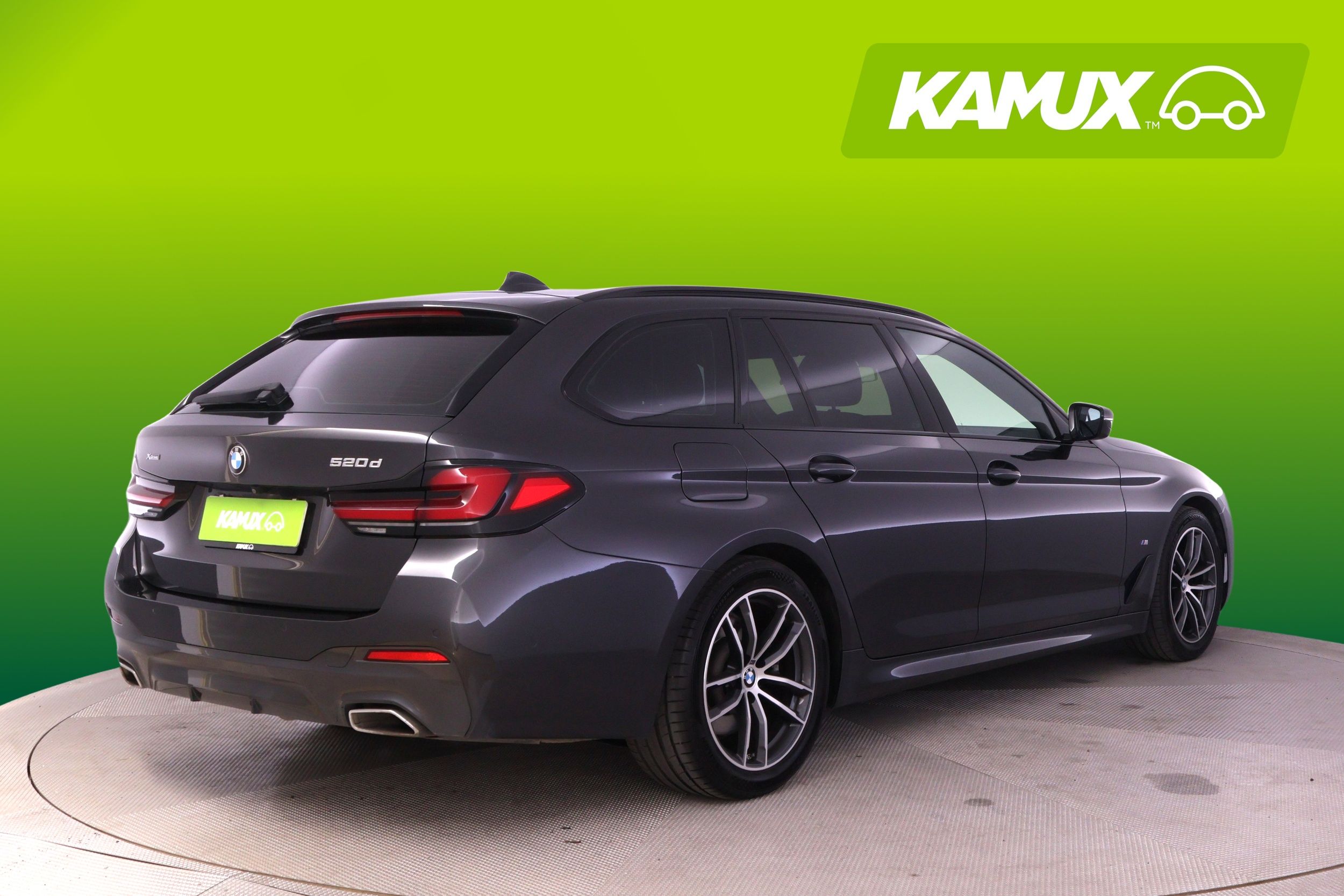 BMW 520 2021, photo 2/26