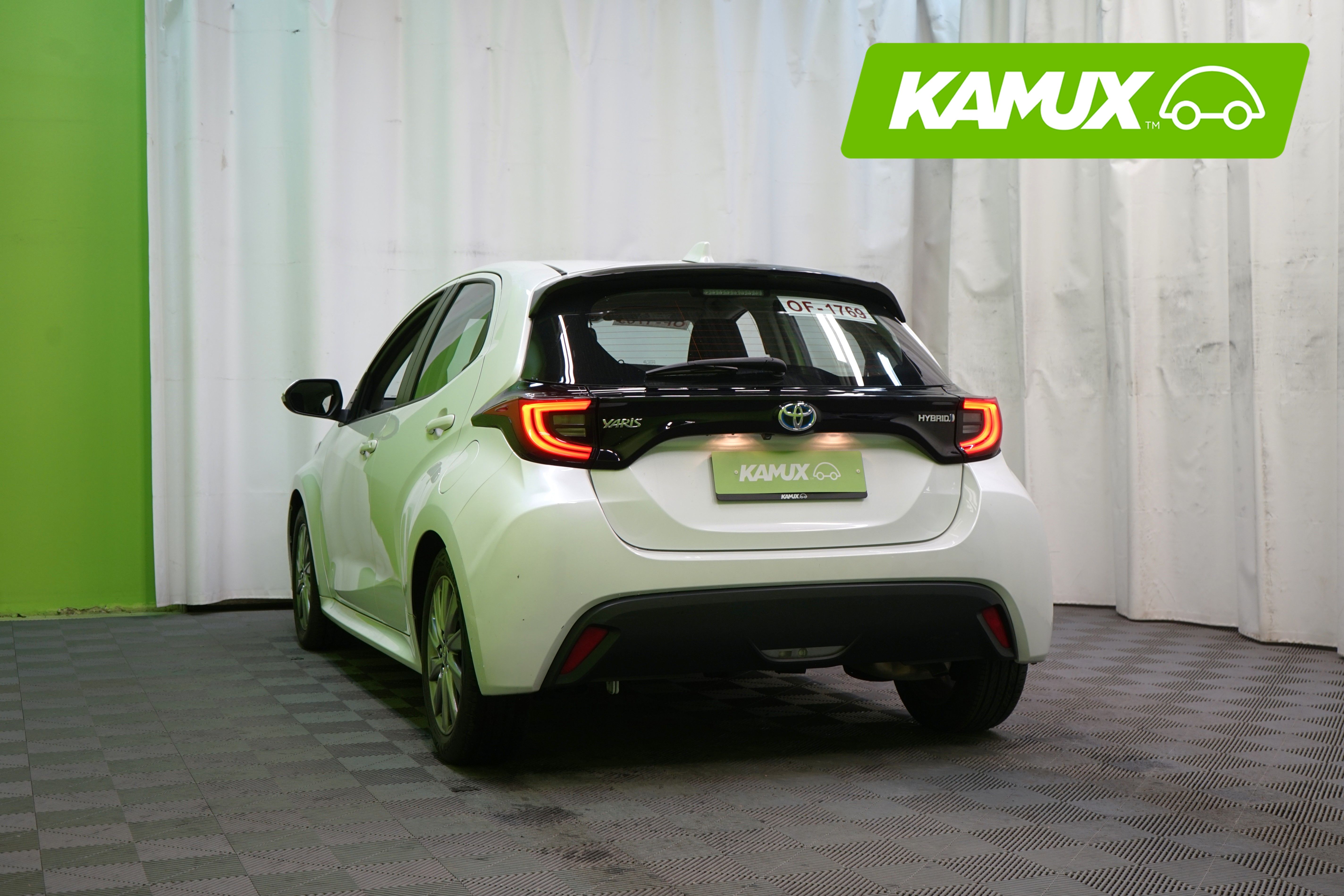 Toyota Yaris 1,5 Hybrid Active Plus 2023, photo 4/22