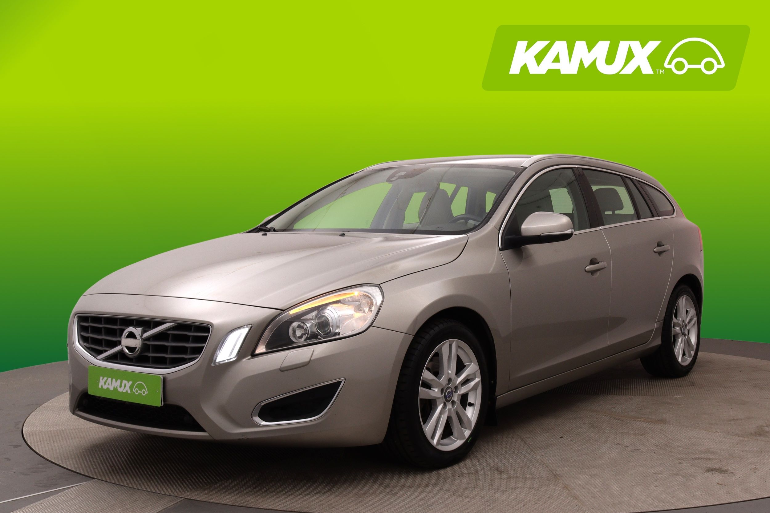 Volvo V60 D4 AWD Summum aut 2013, photo 5/23