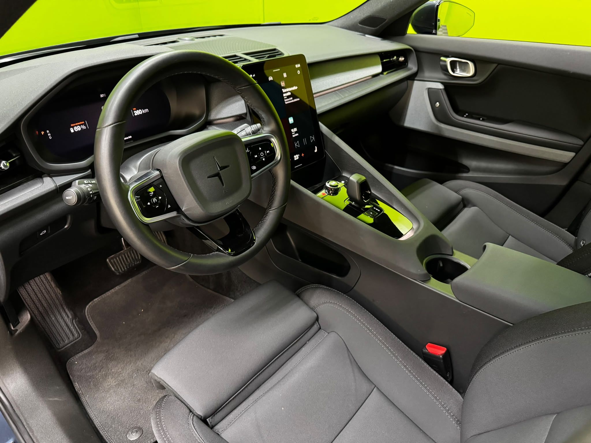 Polestar 2 2023, kuva 7/24