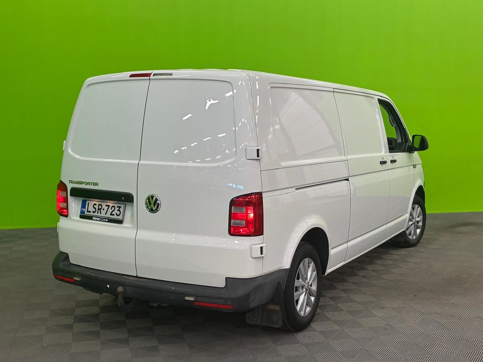 Volkswagen Transporter 2019, photo 3/19