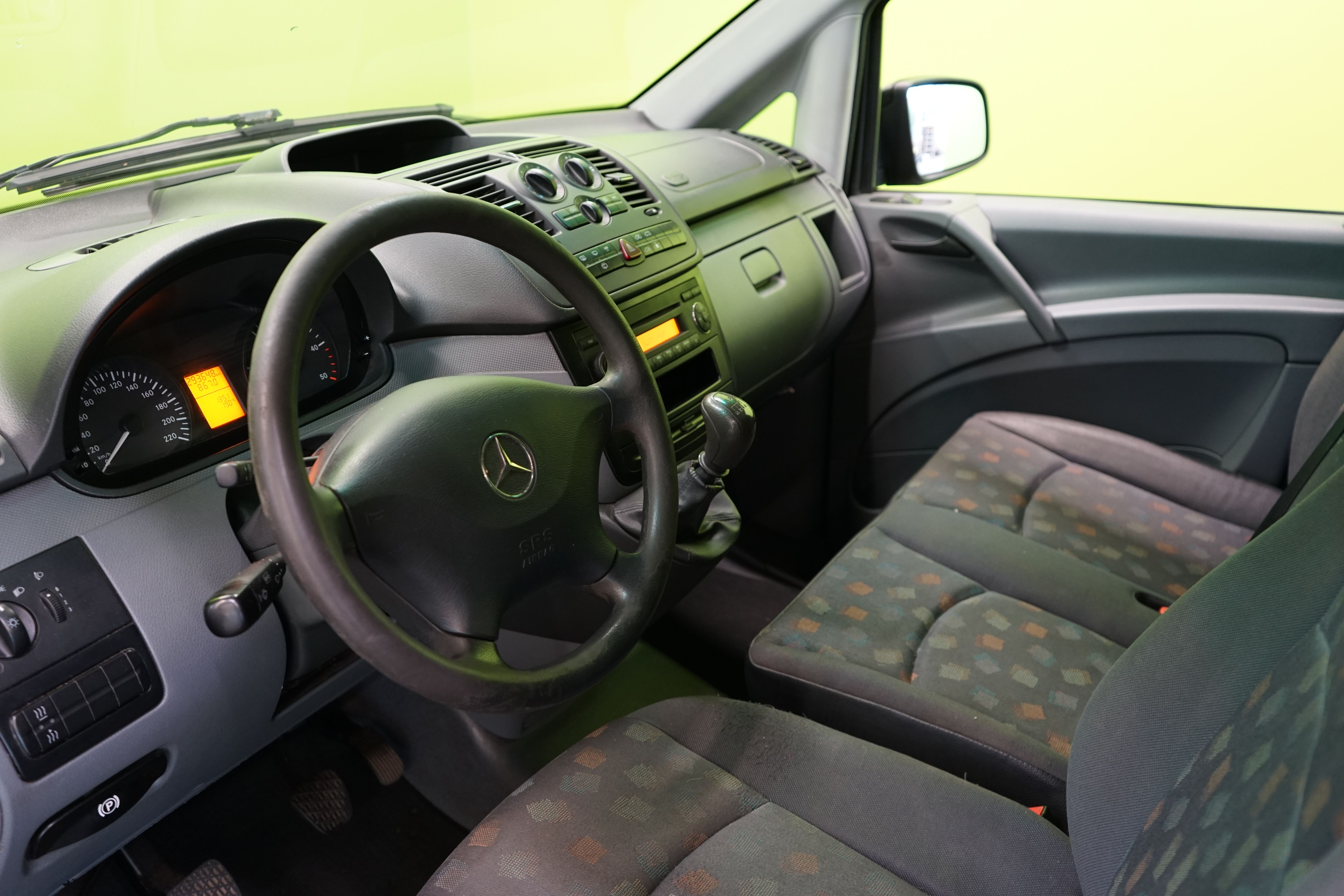 Mercedes-Benz Vito 2011, photo 6/14