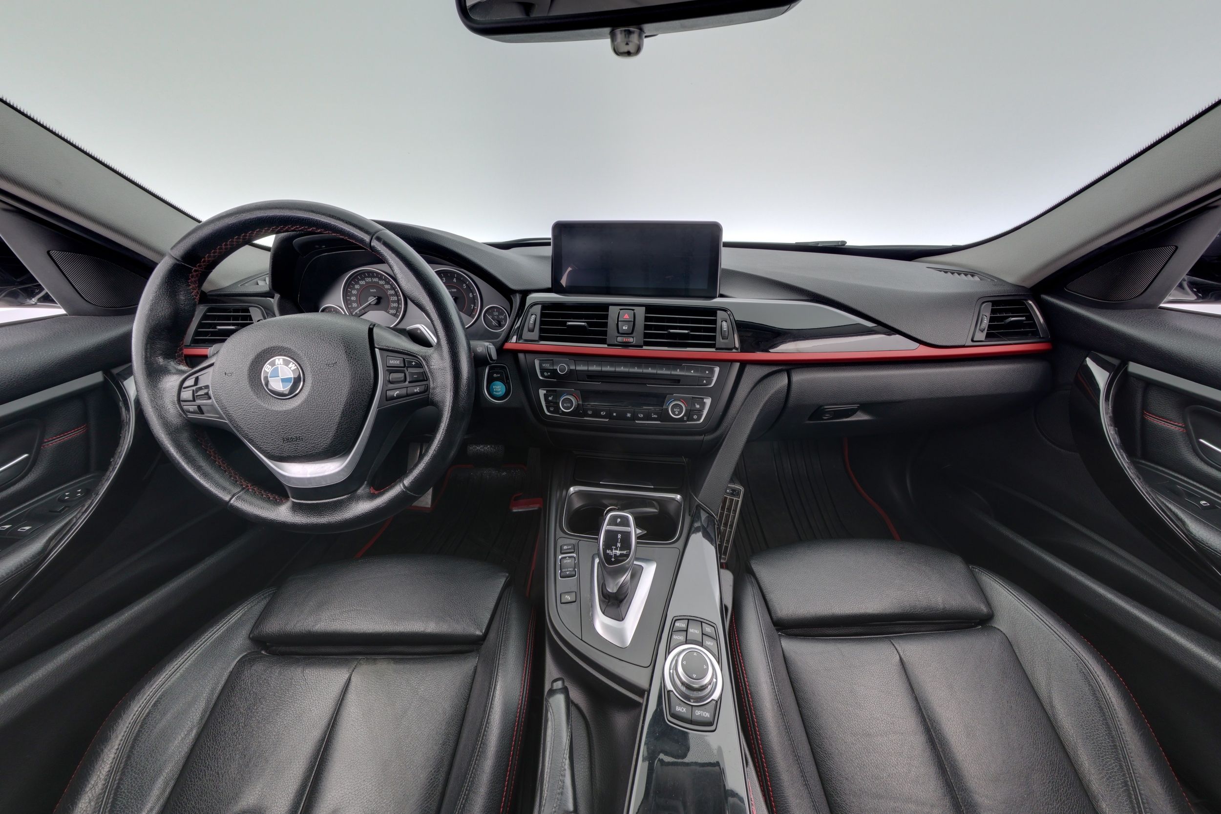 BMW 335 2012, kuva 7/21