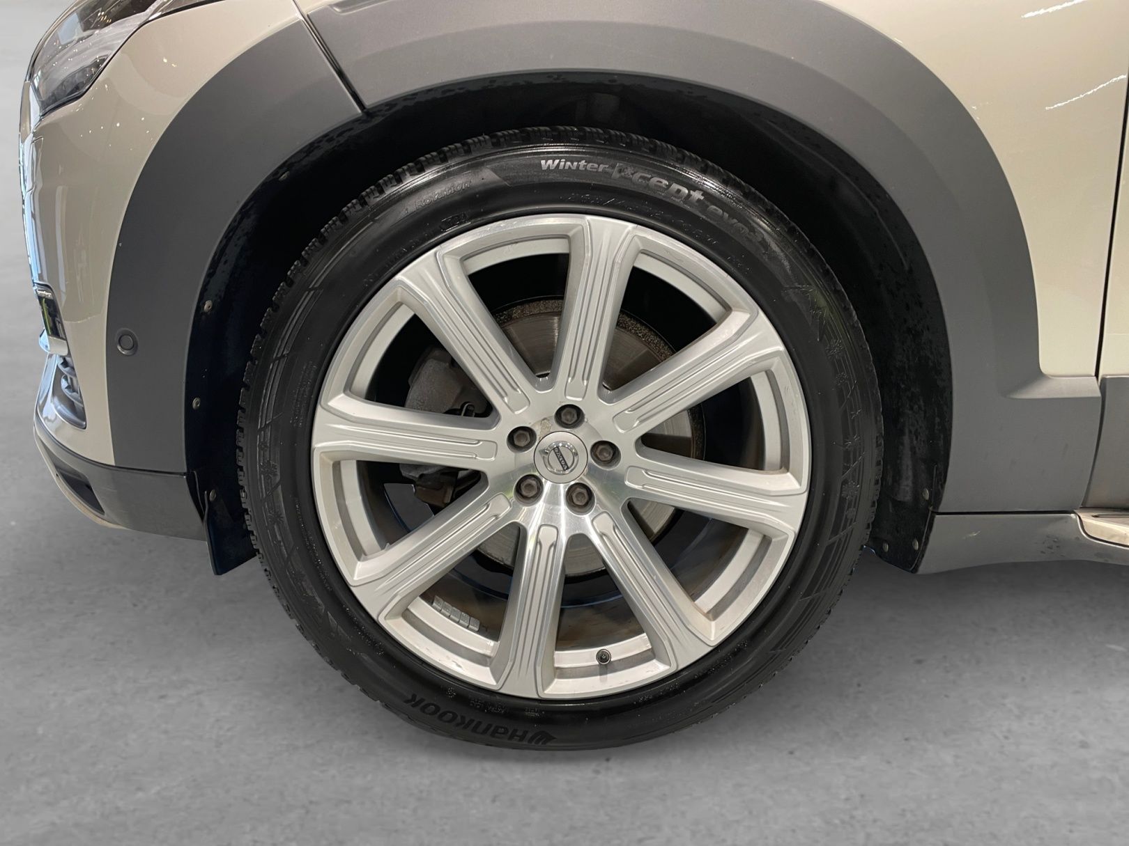 Volvo XC90 2016, kuva 6/24